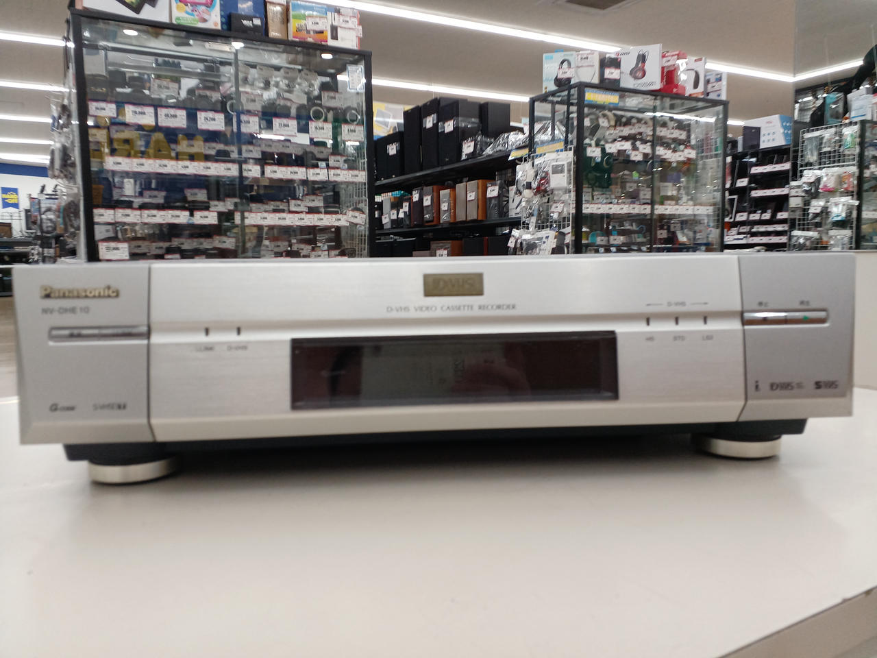 Panasonic VHSデッキ 61i+Vp47sKL._UF350,350_QL50_.jpg