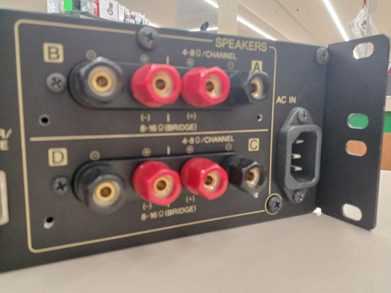 YA1 パワーアンプ pamp_p5000.png