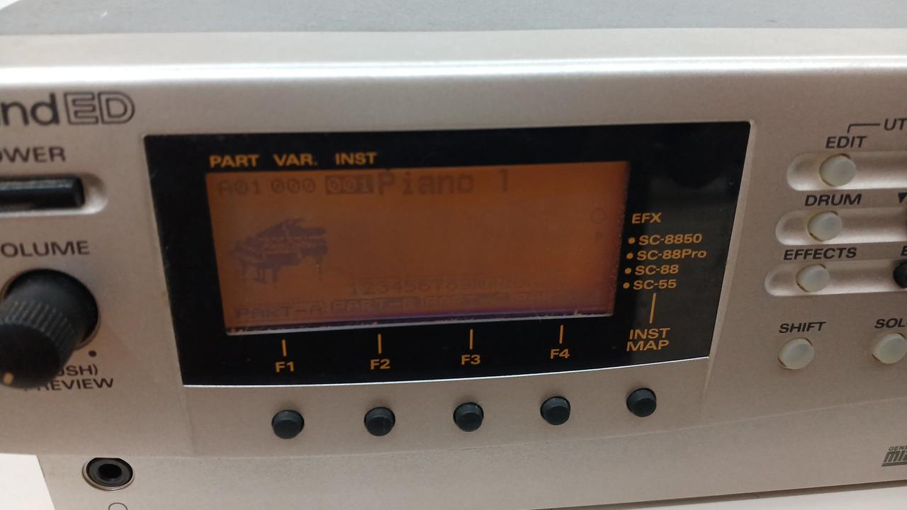 Roland SC-8850 DTM音源モジュール　初期不良対応 Roland SC-8850 音源モジュール Sound Module ローランド - DTM・DAW