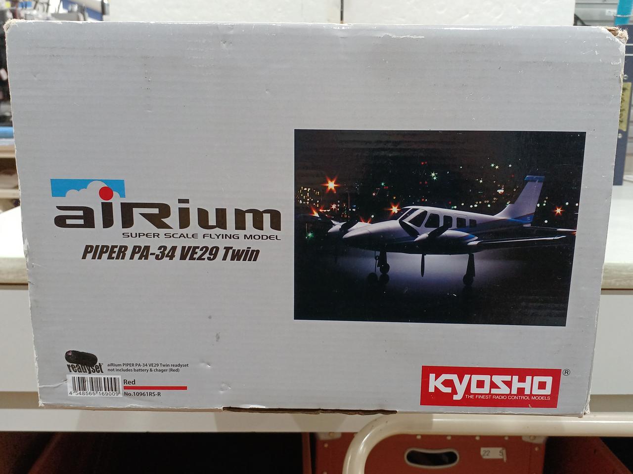 京商　Kyoshi ラジコン飛行機　スプリースポーツ　ブルー　木製　未使用 1042008010802054_01_0628w.jpeg
