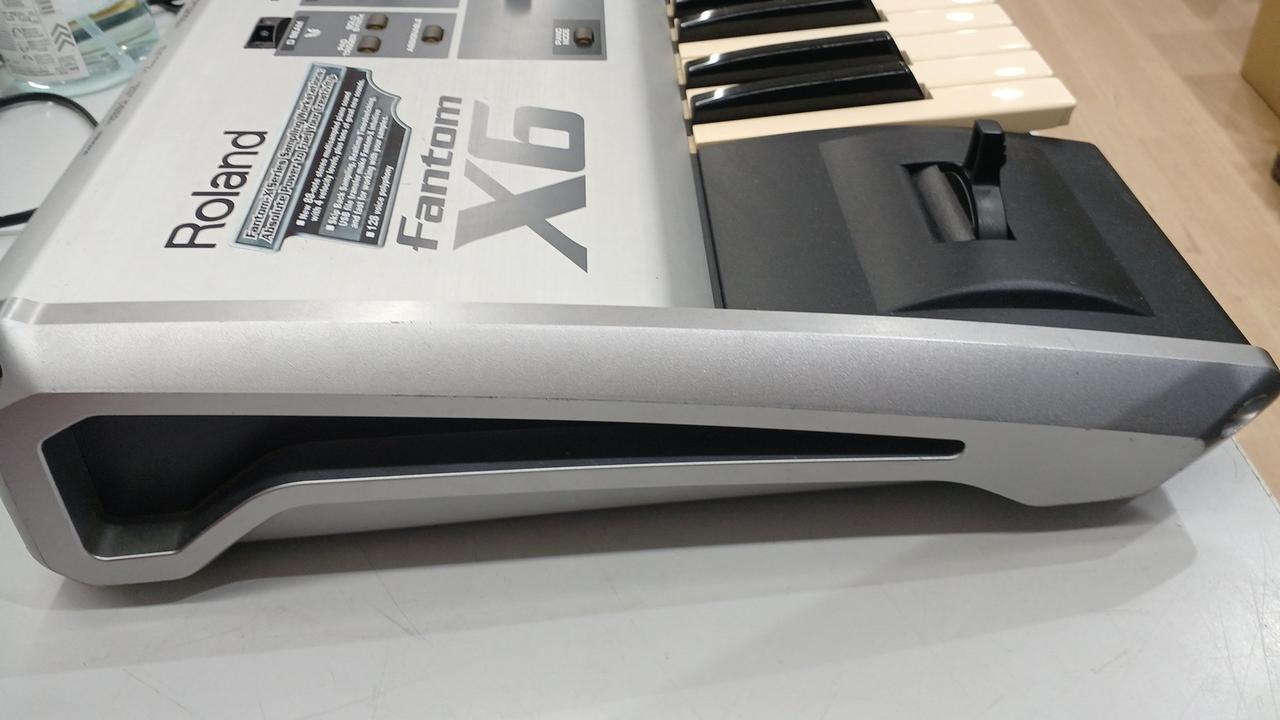 ROLAND|※ジャンク・店頭受け取りのみ※シンセサイザー|【ハードオフ公式 