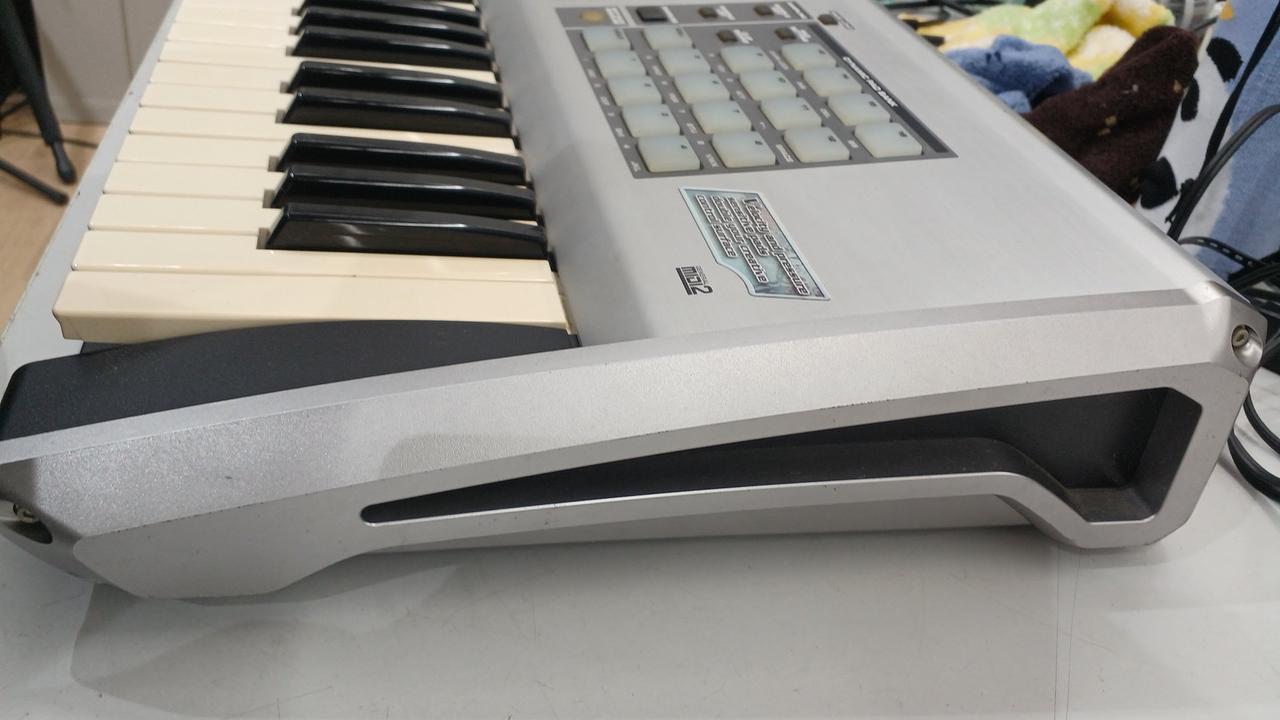 ROLAND|※ジャンク・店頭受け取りのみ※シンセサイザー|【ハードオフ公式 