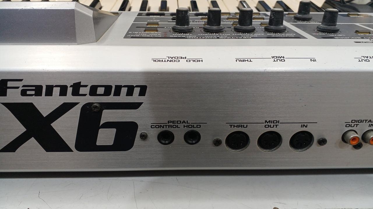 ROLAND|※ジャンク・店頭受け取りのみ※シンセサイザー|【ハードオフ公式 