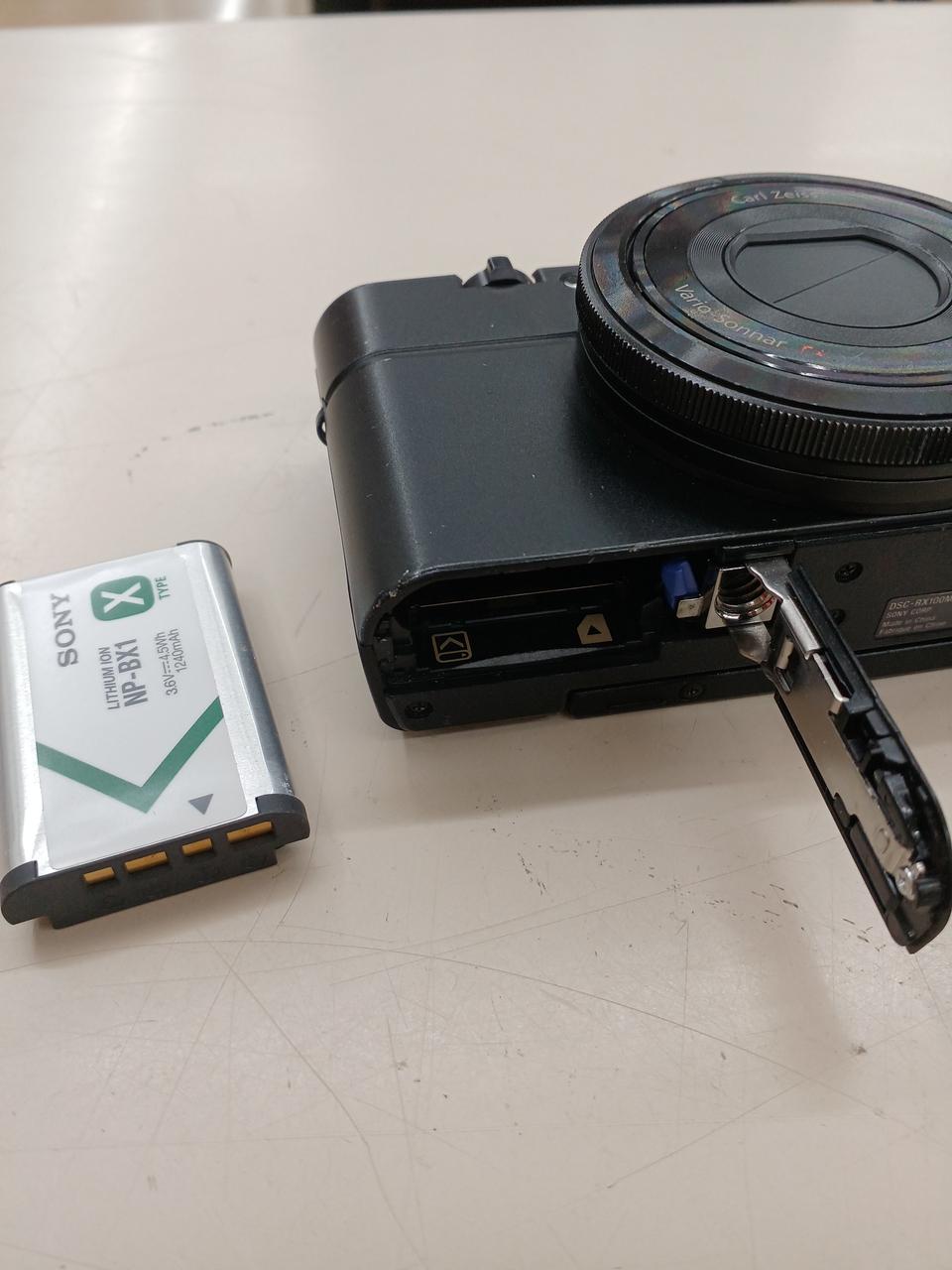 SONY ソニー RX100M2 電源入らず ジャンク コンデジ 部品取り可 SONY (ソニー) コンパクトデジタルカメラ DSC-RX100M2 Cyber-shot