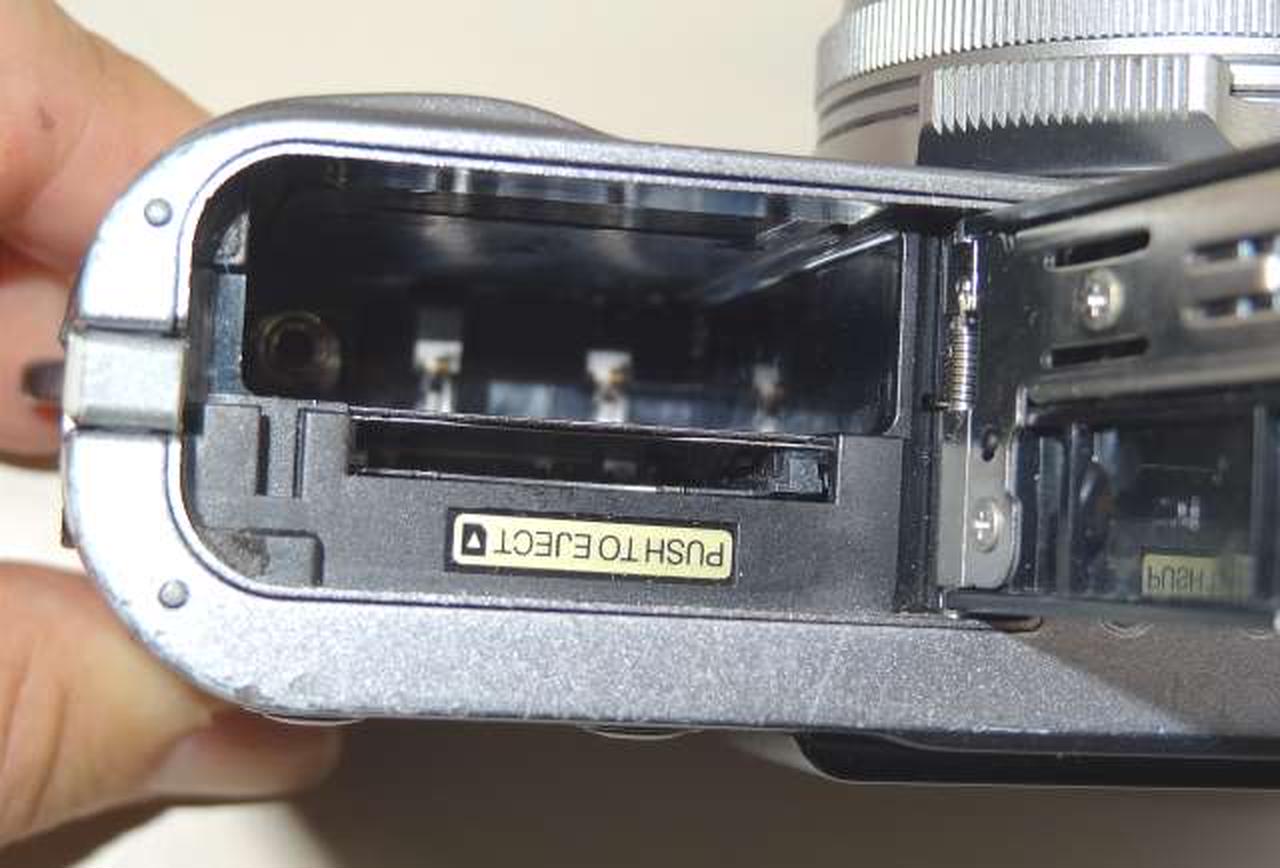 【最終価格です‼】FUJIFILM デジタルカメラ &デジタルカメラ袋 FUJIFILM|デジタルカメラ|HARDOFFオフモール（オフモ