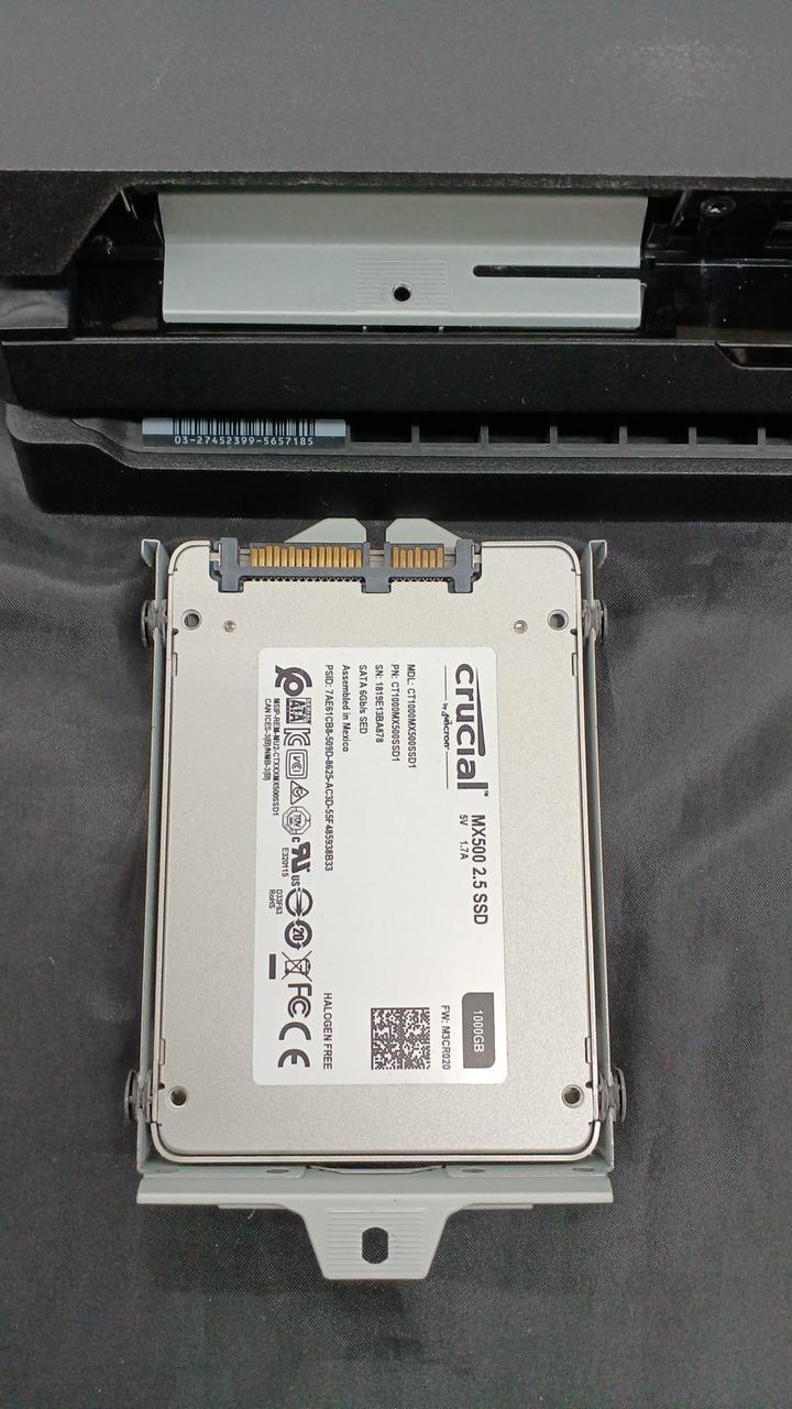 SSDに換装しております