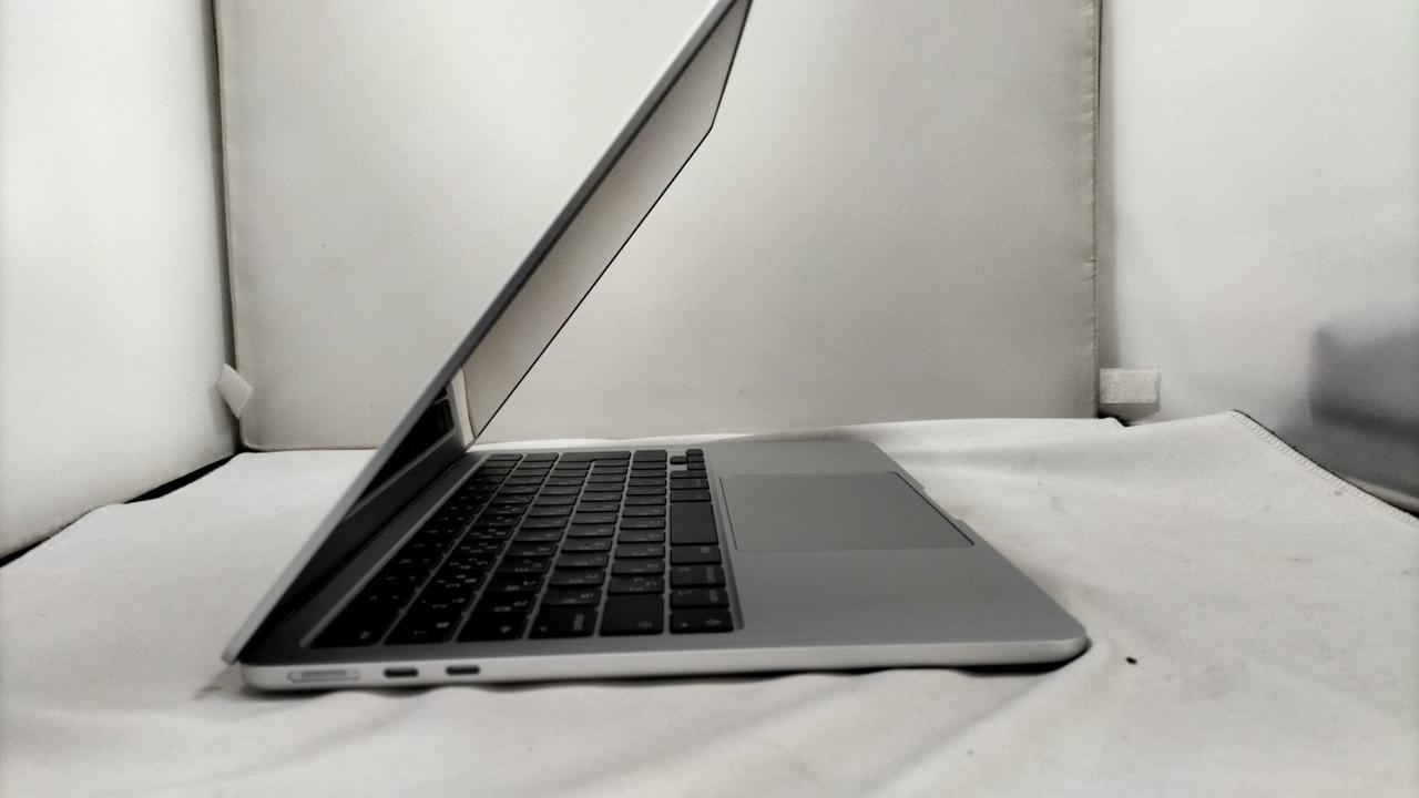 Appleアップル/MacBook Air13インチ,M3,2024 ジャンク品 アップルコンピュータジャパン(APPLE)|MACBOOK AIR 13-INCH