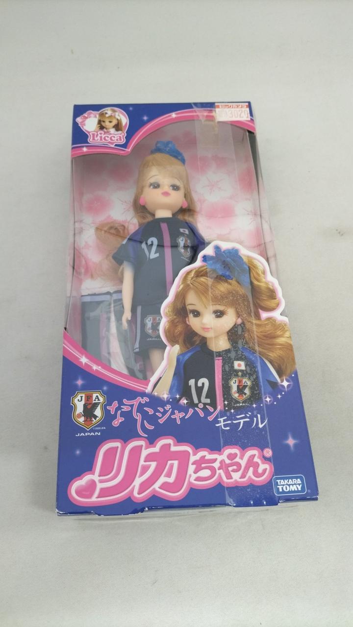 人形