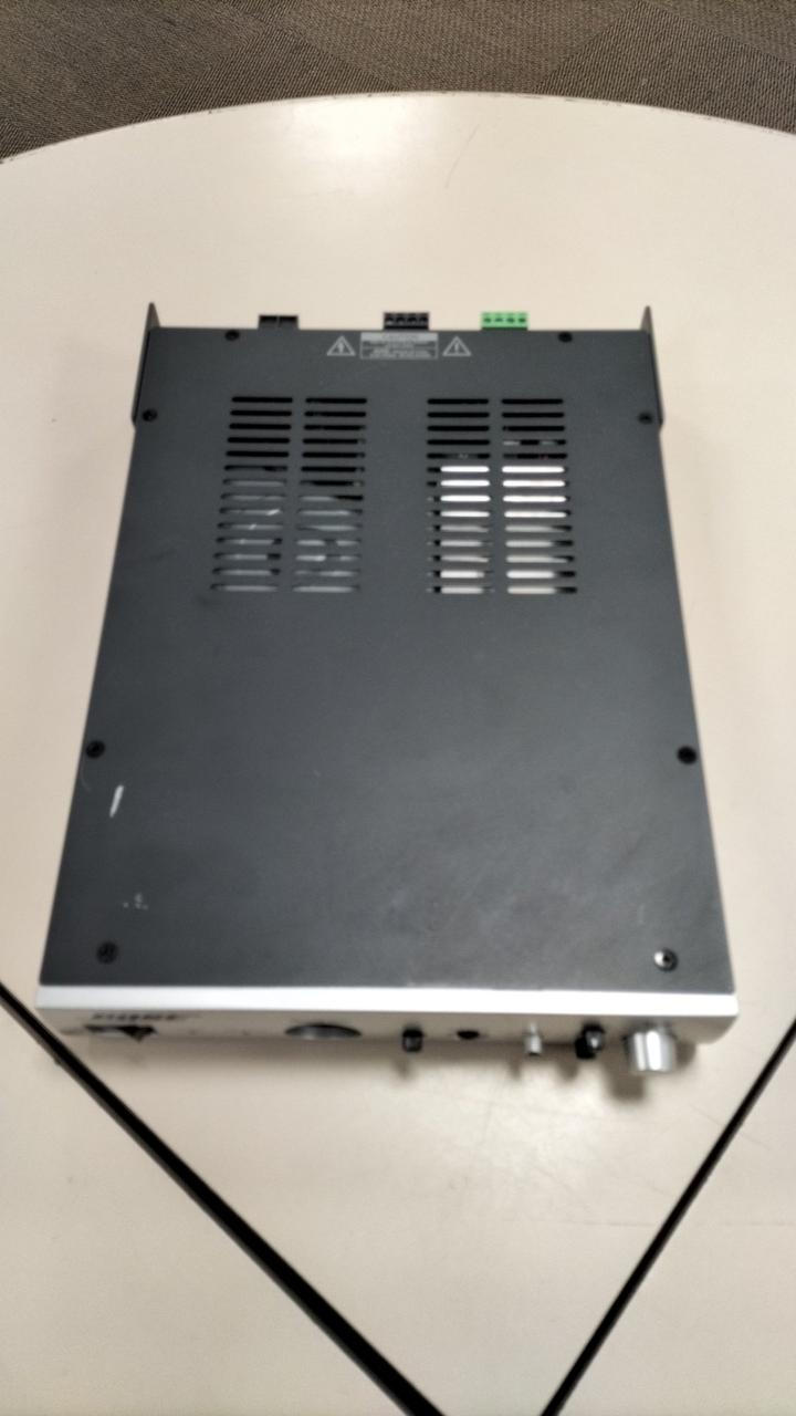 BOSEパワーアンプ　MODEL1750 BOSEパワーアンプ MODEL1750 BOSEステレオパワーアンプ1705