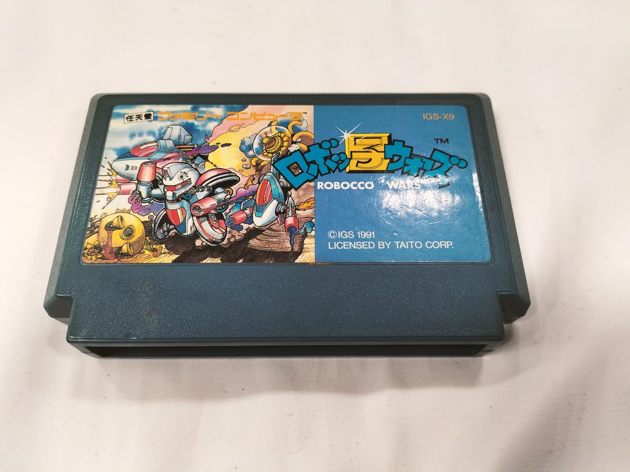 ファミコンカセット