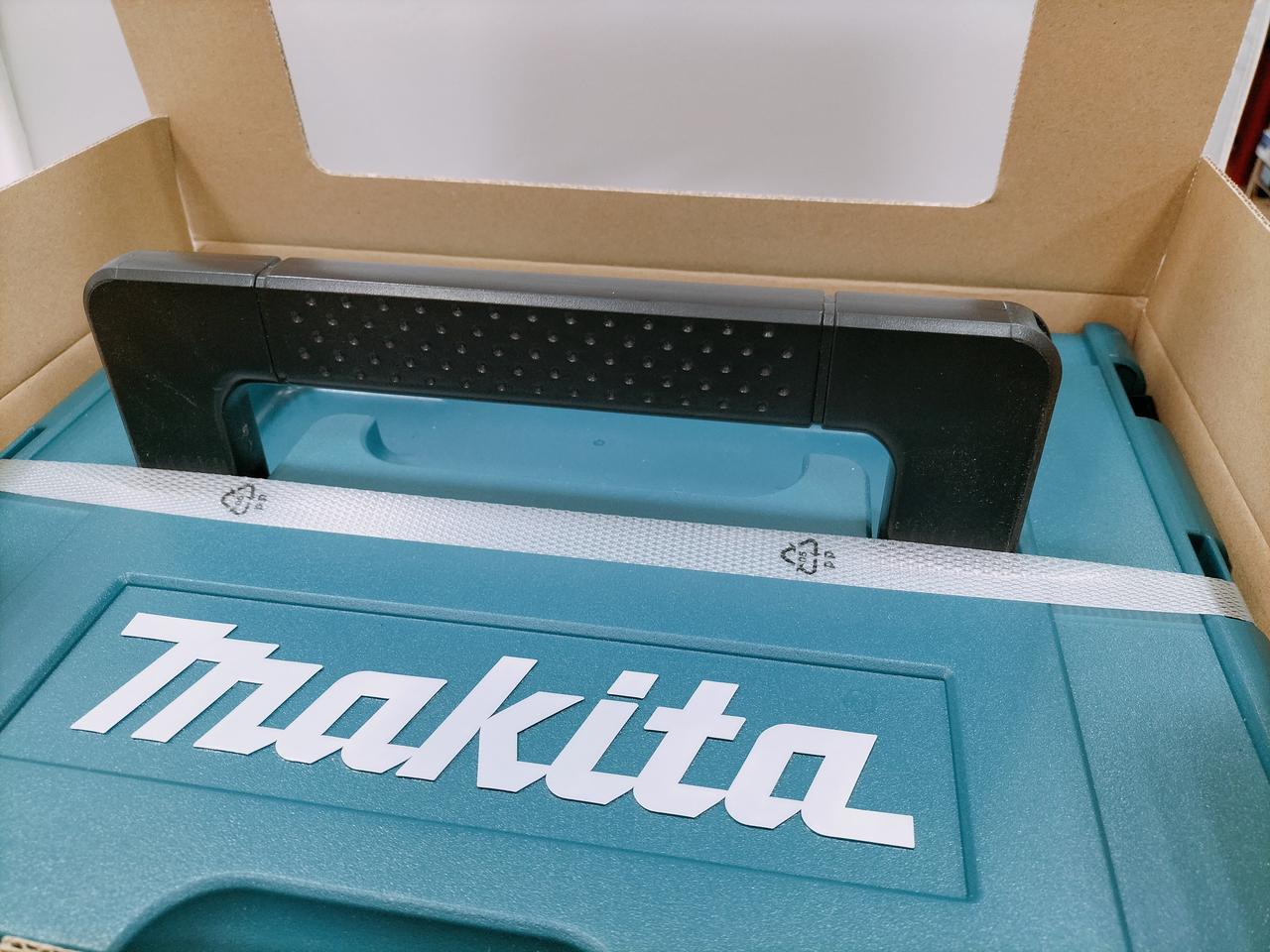 バンド留めのままの状態です。