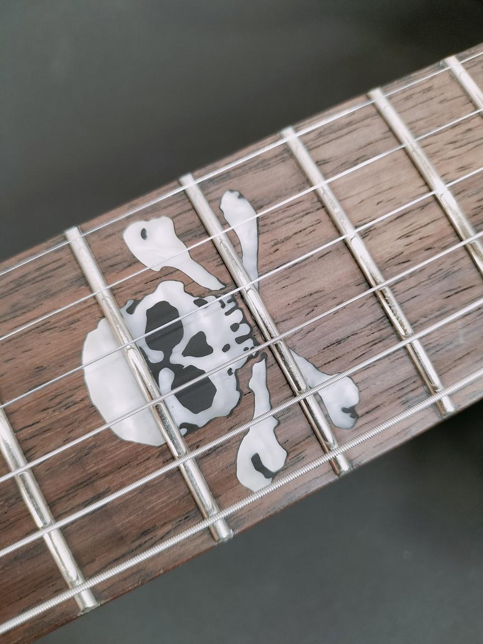 SQUIER BY FENDER|AVRIL LAVINEモデルエレキギター|HARDOFFオフ