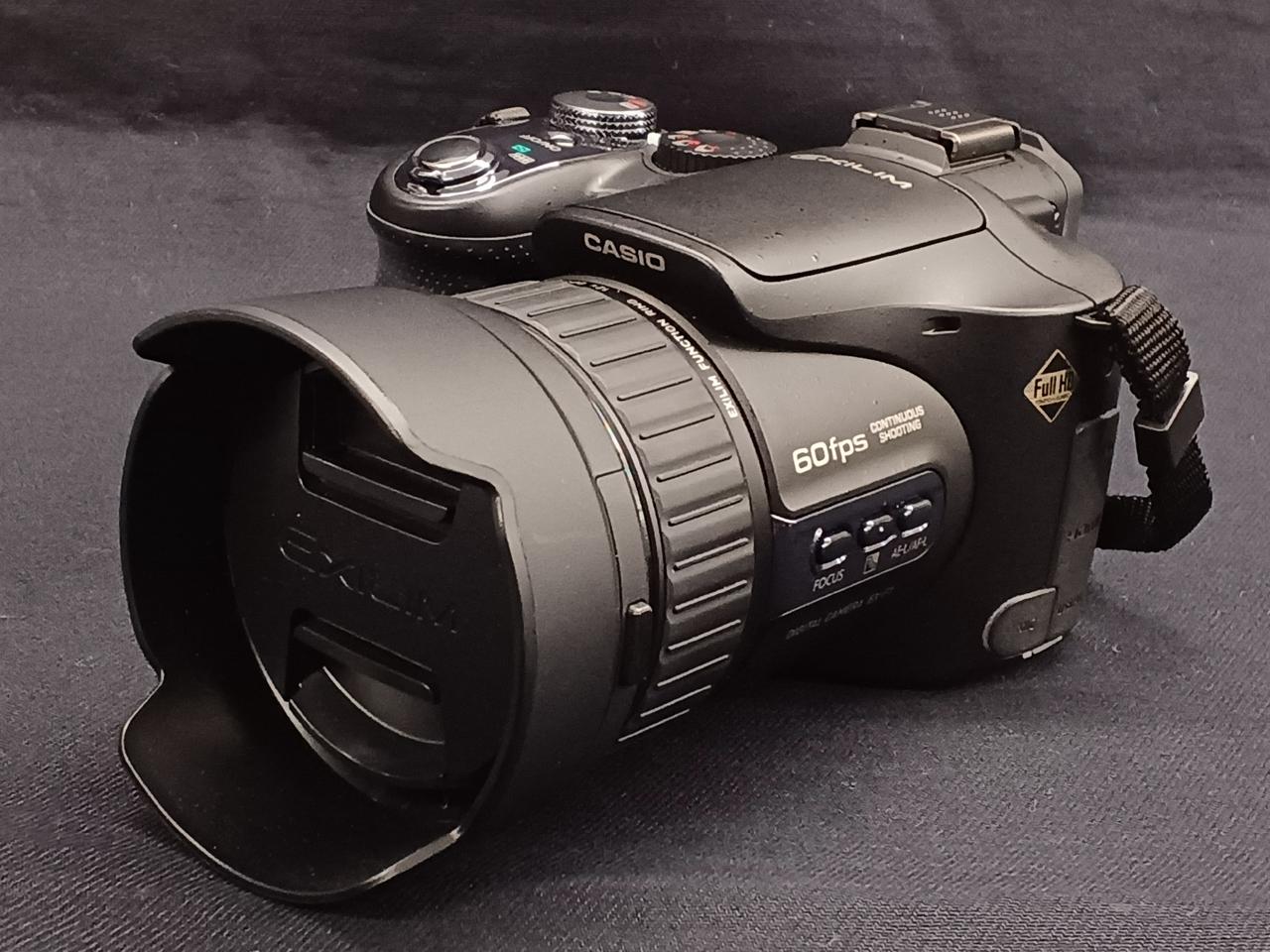 CASIO|デジタルカメラ|HARDOFFオフモール（オフモ）|2014070000106192