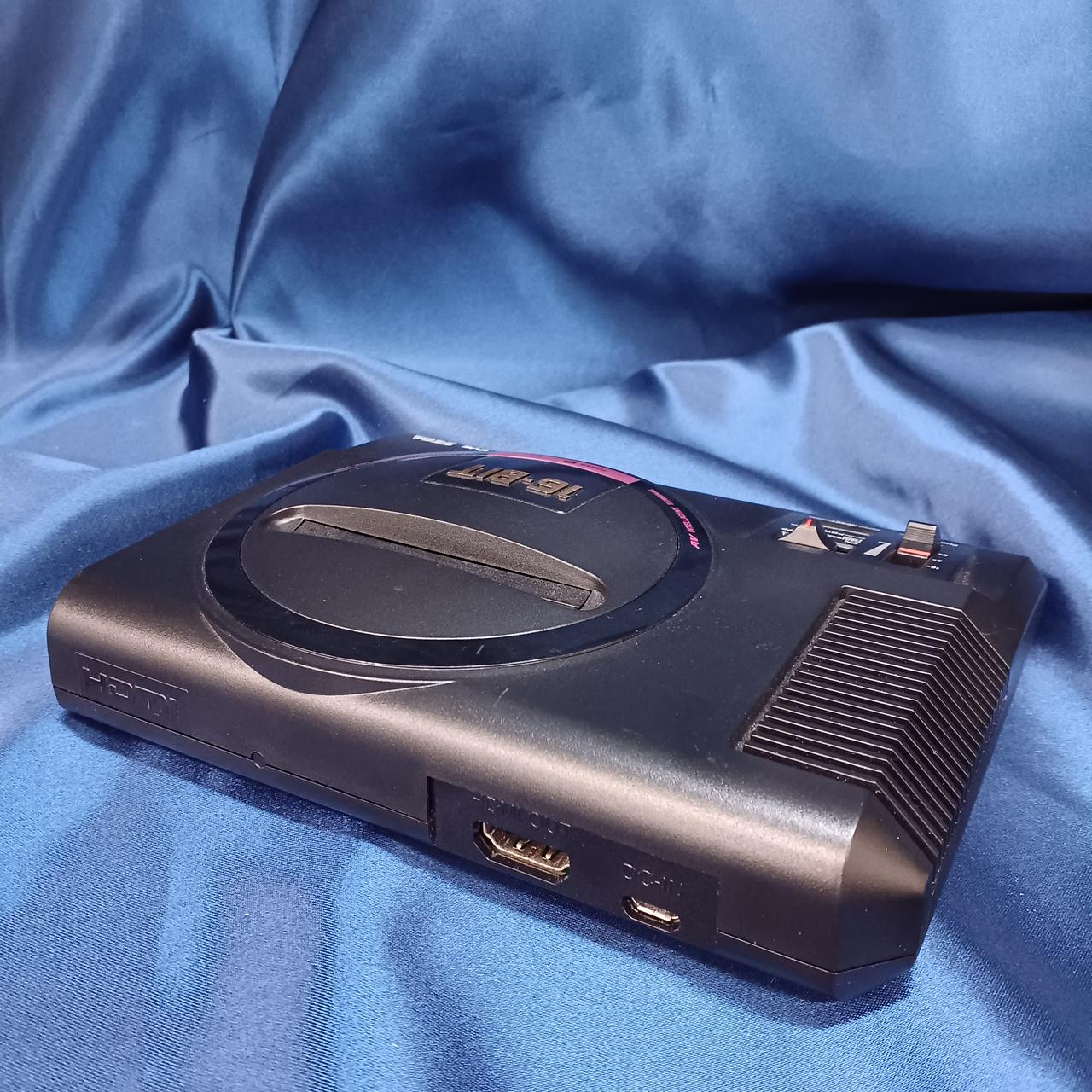 SEGA セガ/メガドライブ ミニ/HAA-2520/19J171147/Bランク/75【中古】 SEGA セガ/メガドライブ ミニ/HAA-2520/19J171147/Bランク/75