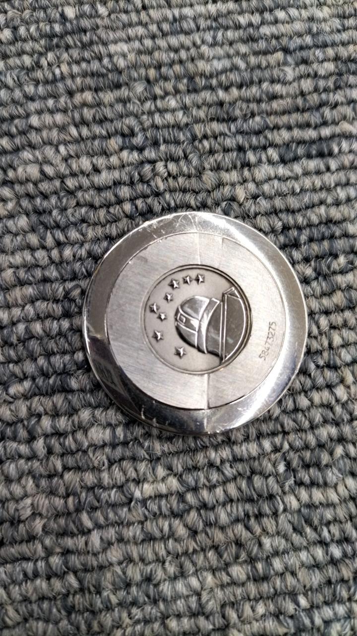 フタゆがみあり