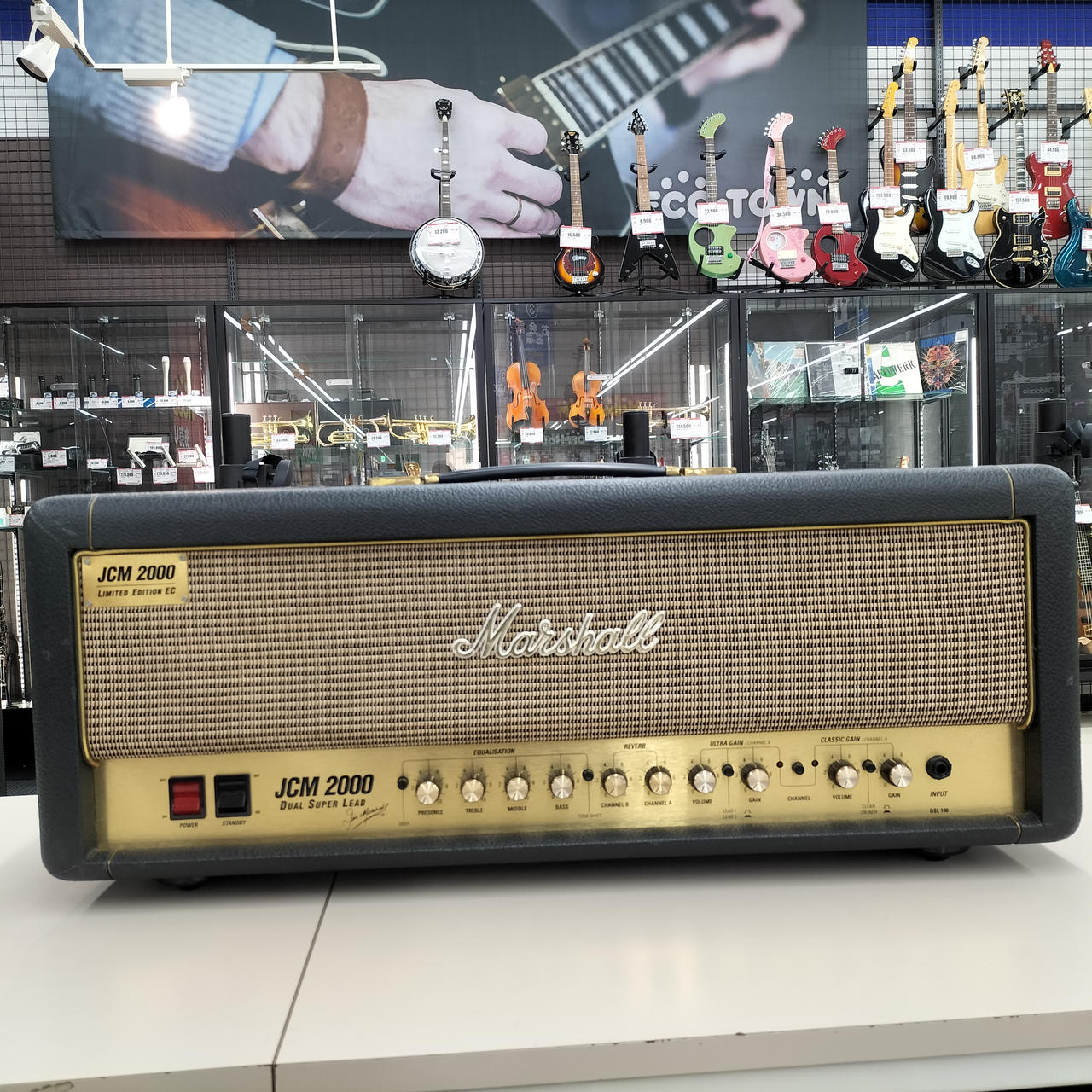Marshall マーシャル JCM2000 DSL50ガラス基板使用品 Marshall マーシャル JCM2000 DSL50ガラス基板使用品 - メルカリ