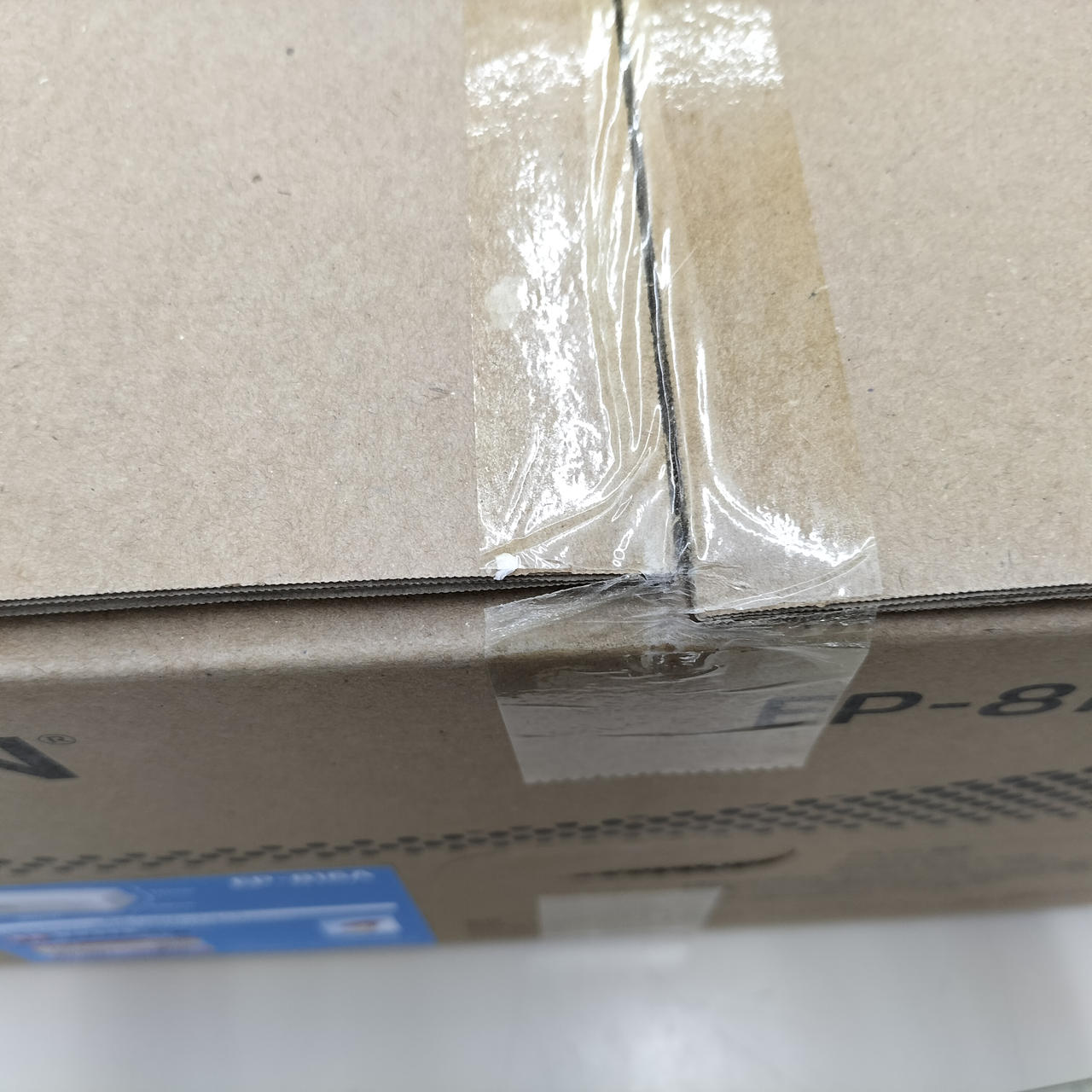 テープ劣化で一部切れてます