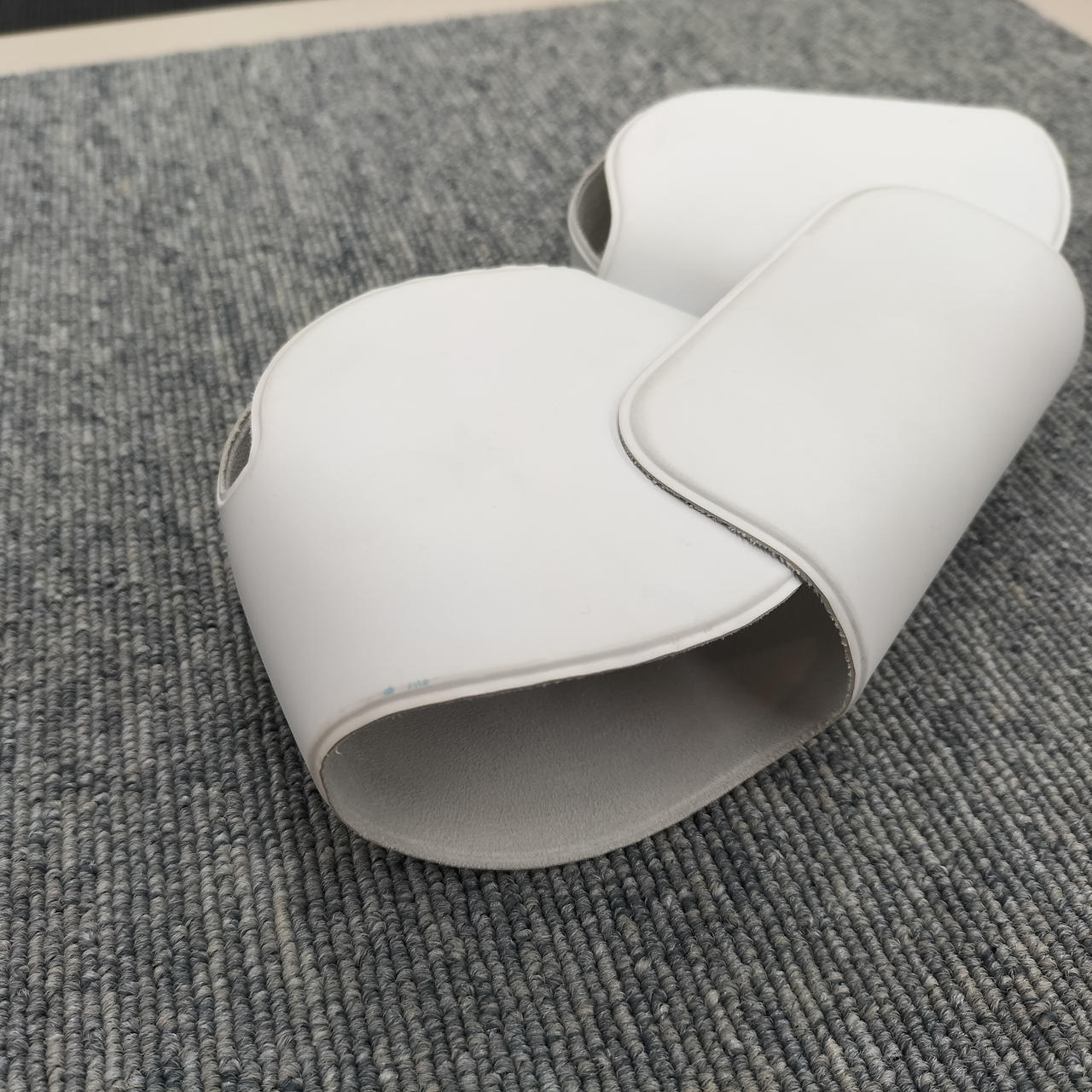 付属ケースくすみなど使用感あります