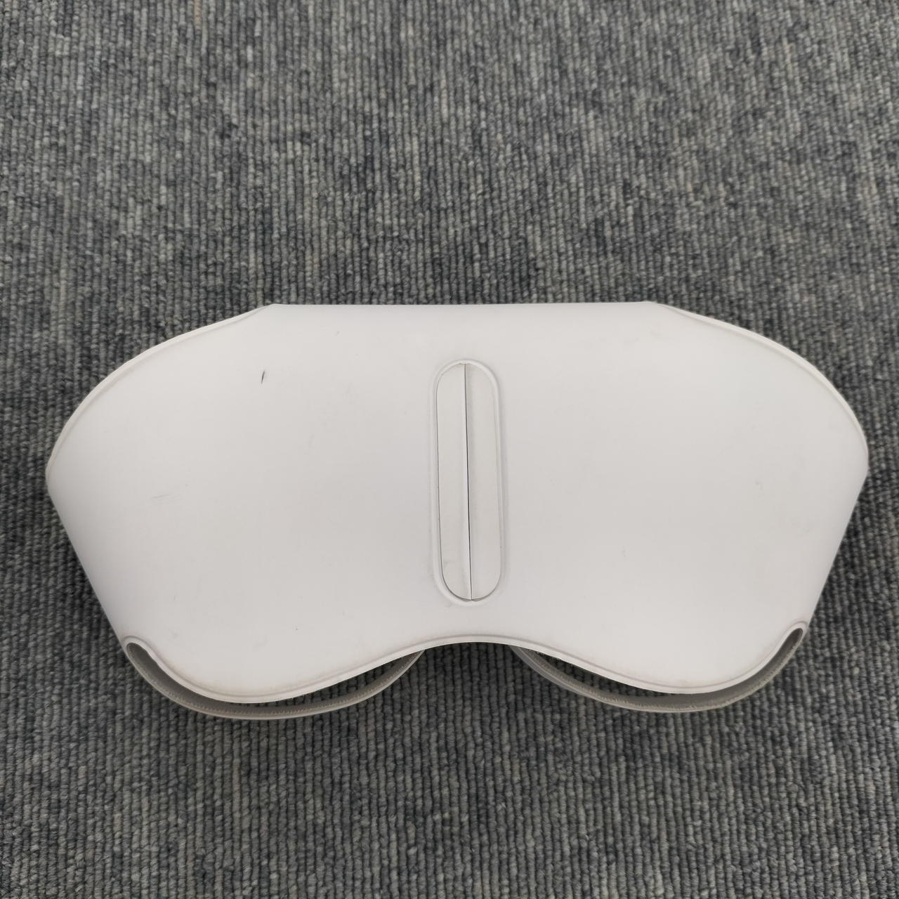 付属ケースくすみなど使用感あります