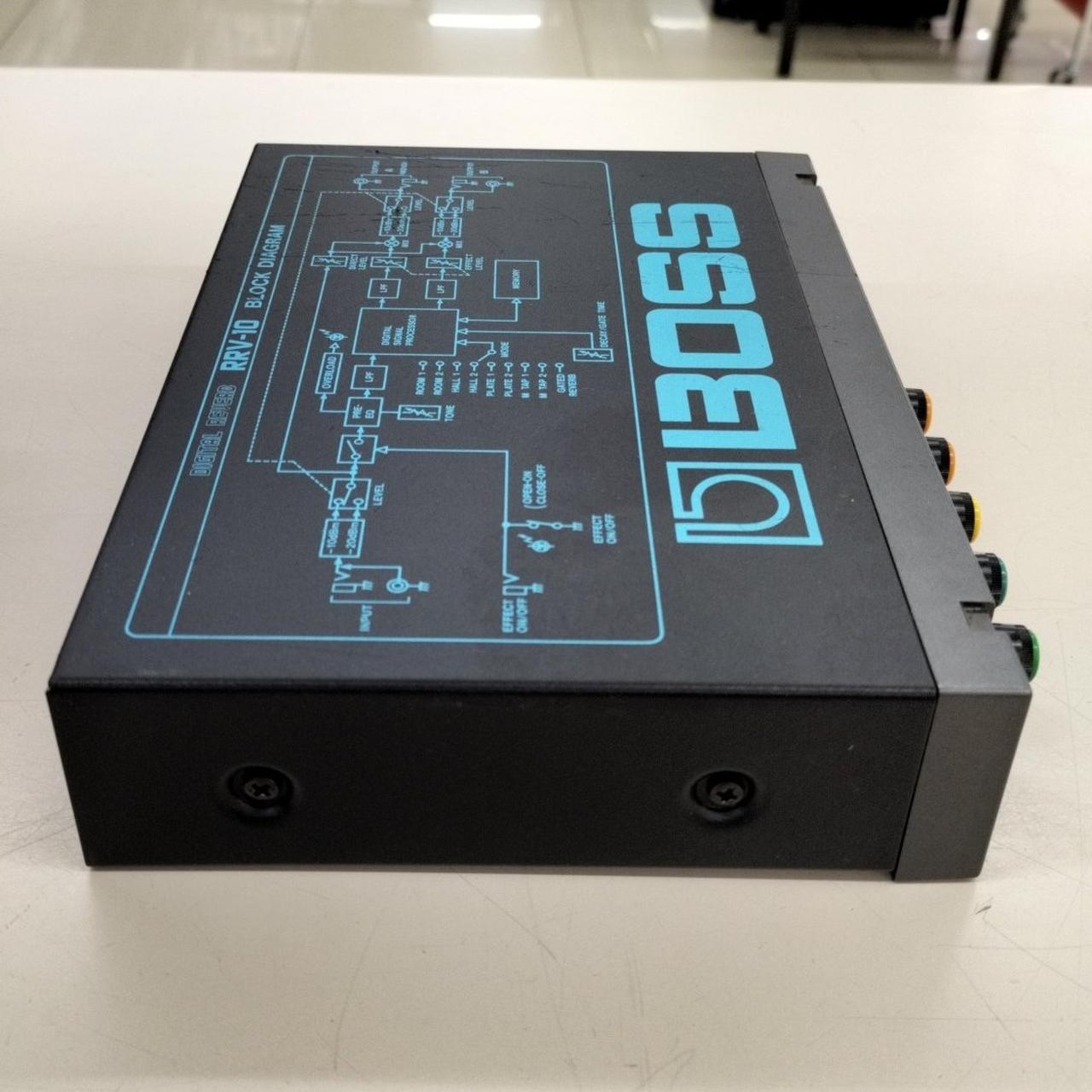 BOSS RRV-10 デジタルリバーブ エフェクター BOSS RRV-10 デジタルリバーブ - メルカリ