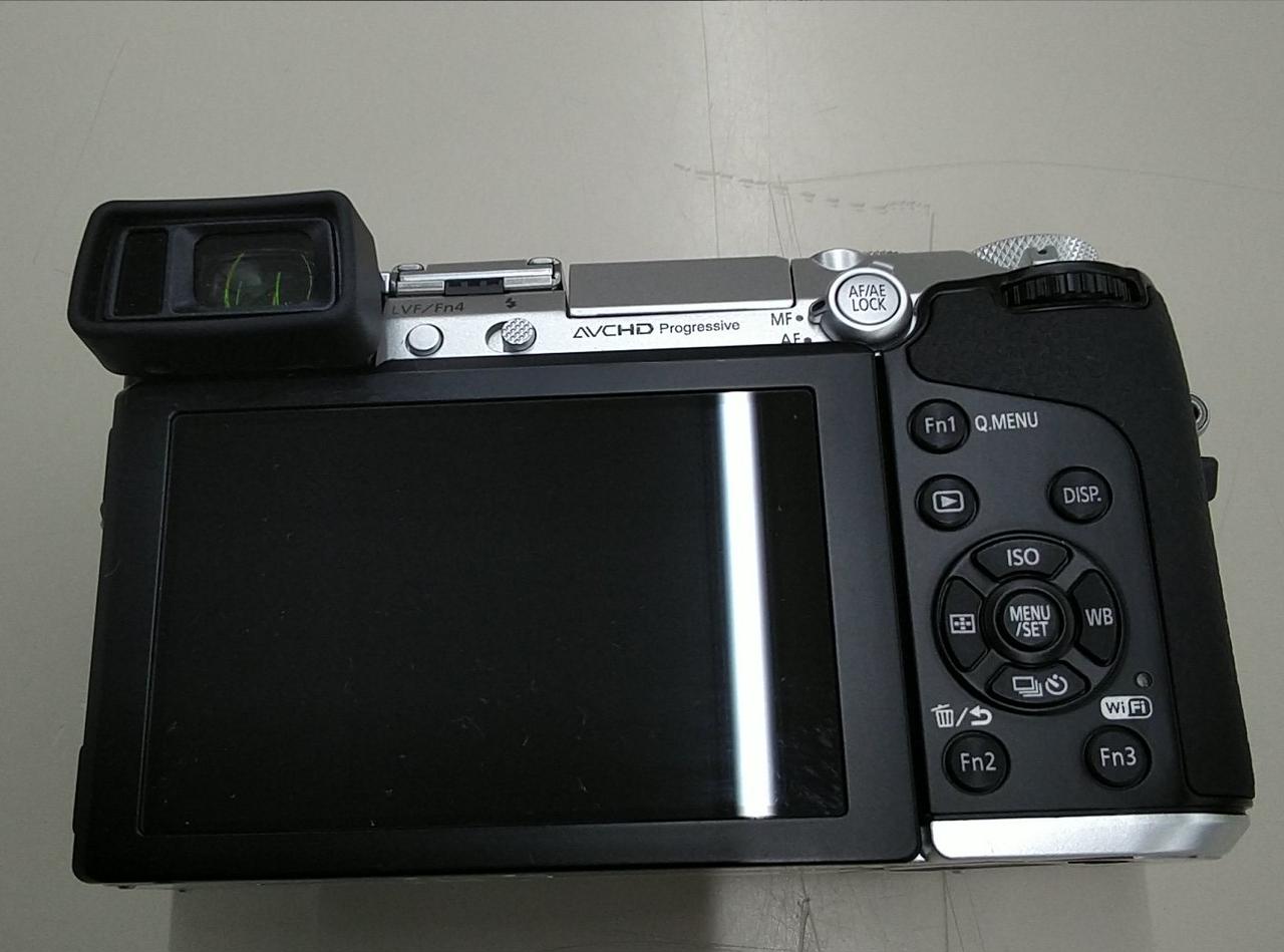 【ジャンク品・ボディのみ】Panasonic ミラーレス DMC-GX7MK2 パナソニック LUMIX DMC-GX7MK2 ボディ 価格比較 - 価格.com