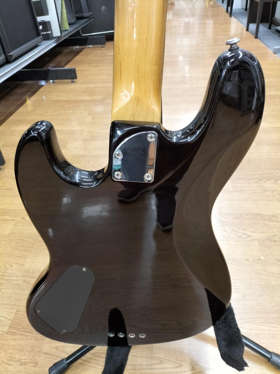 フレットレスベース　コルトJJタイプ　新品弦に交換済み フレットレスベース コルトJJタイプ 新品弦に交換済み