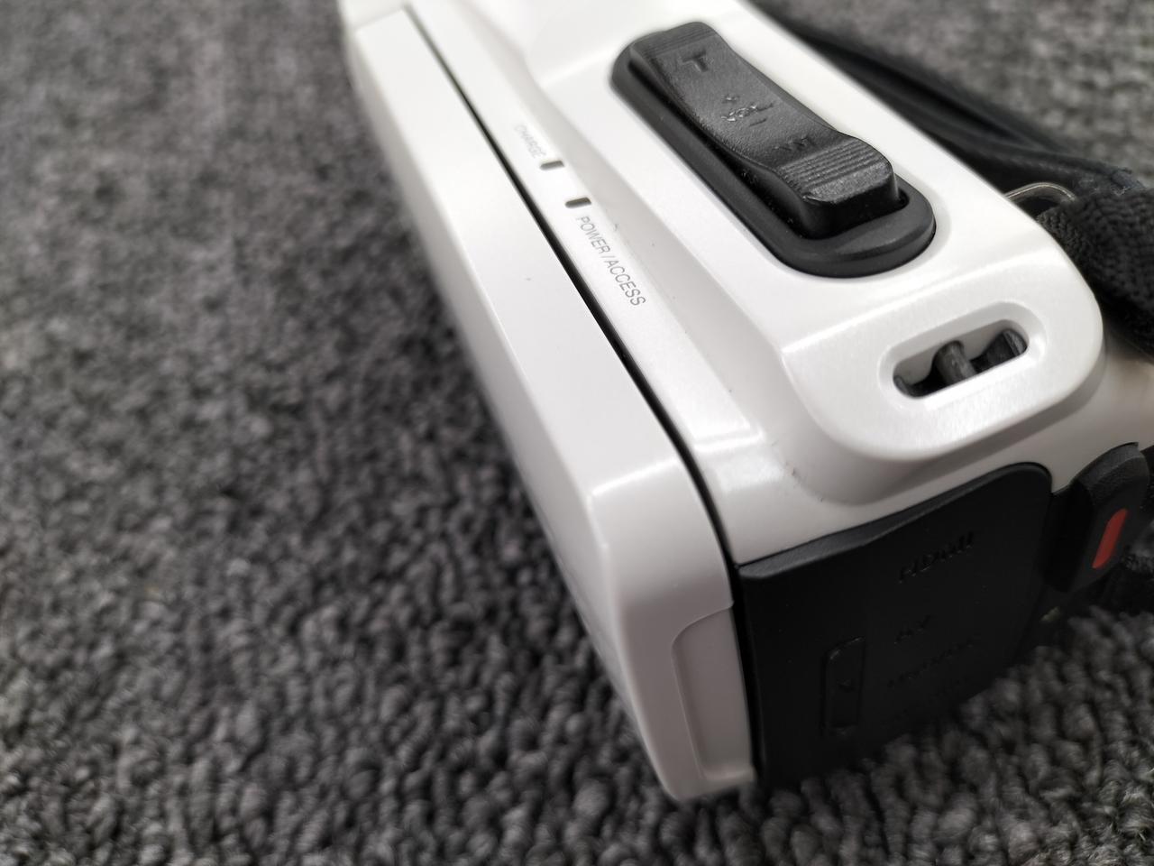 ※蓋緩めのため若干隙間開きます。