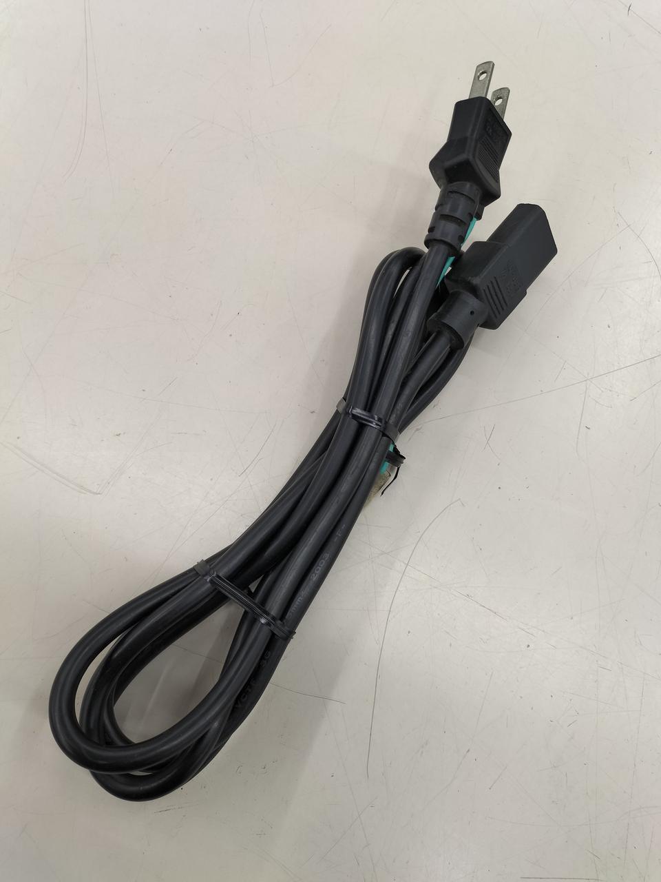 付属品はACコードのみです