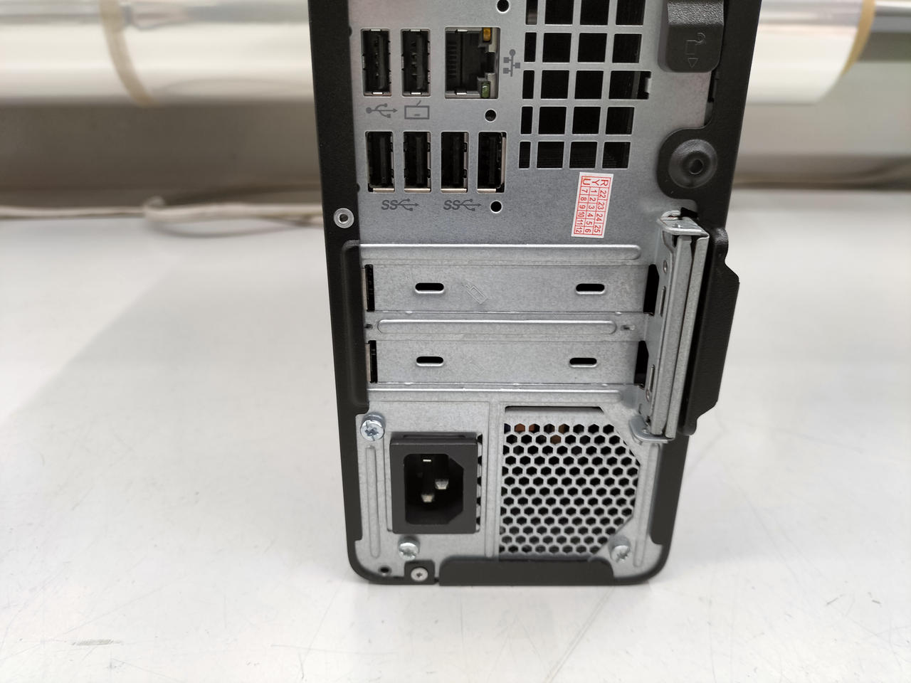 デスクトップＰＣ（HP p6620jpのケースを使用） Pavilion Desktop PC p6370jp Core i5モデル AX692AA-AAAA HP