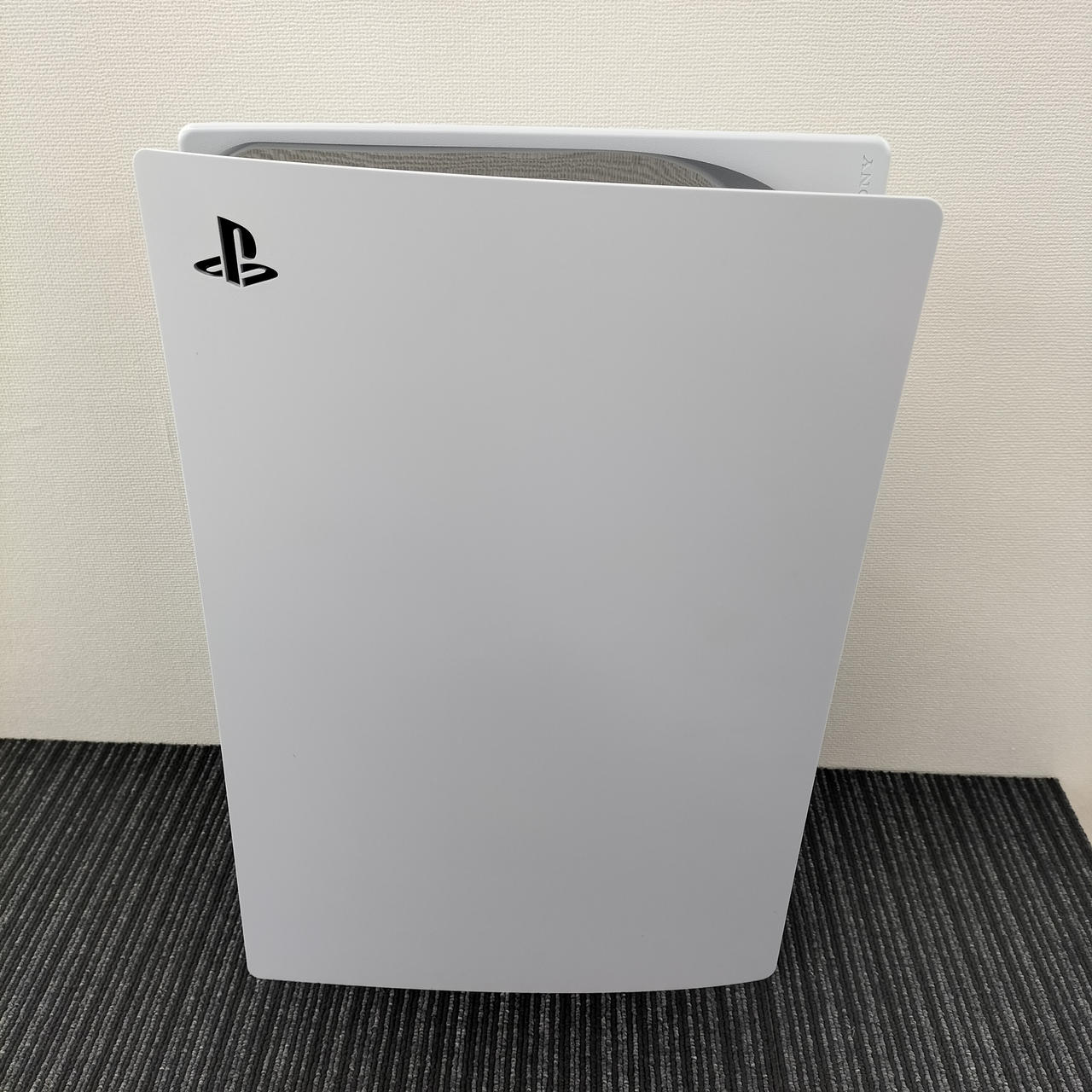 SONY - PS5 傷あり 中古 SONY - PS5 傷あり 中古の通販 by 0120's shop｜ソニーならラクマ