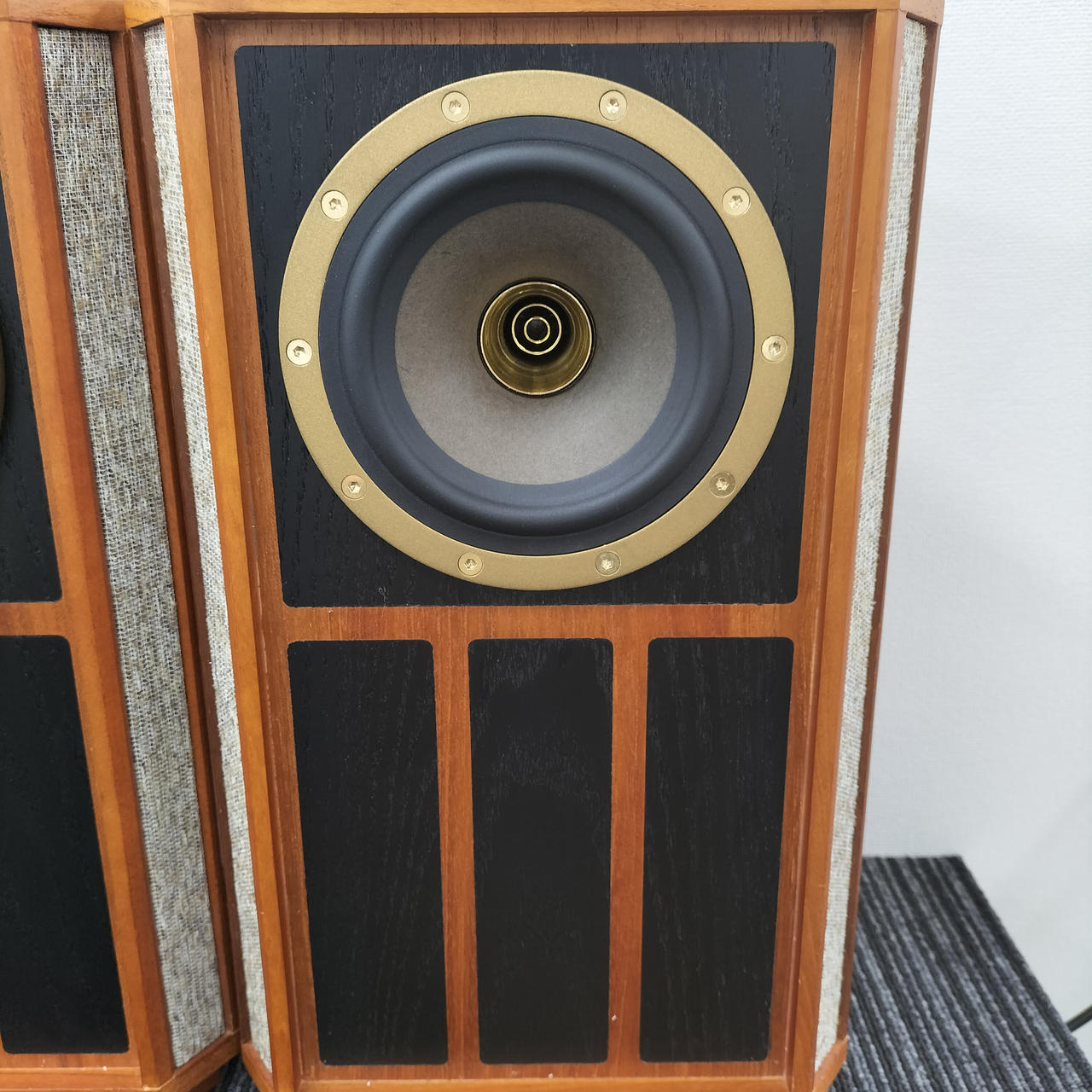 R*o様 【美品】TANNOY タンノイ/Autograph mini 高級スピ 極小にて至高のタンノイ生まれながらの銘品「Autograph mini/GR