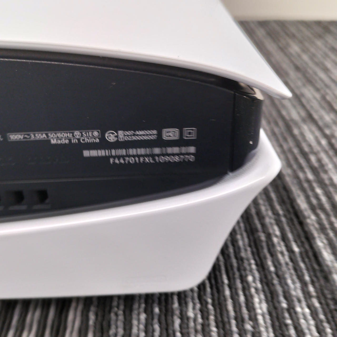 SONY - PS5 傷あり 中古 ソニー(SONY)|【キズ有り・欠品有り】ディスクドライブ搭載 PS5