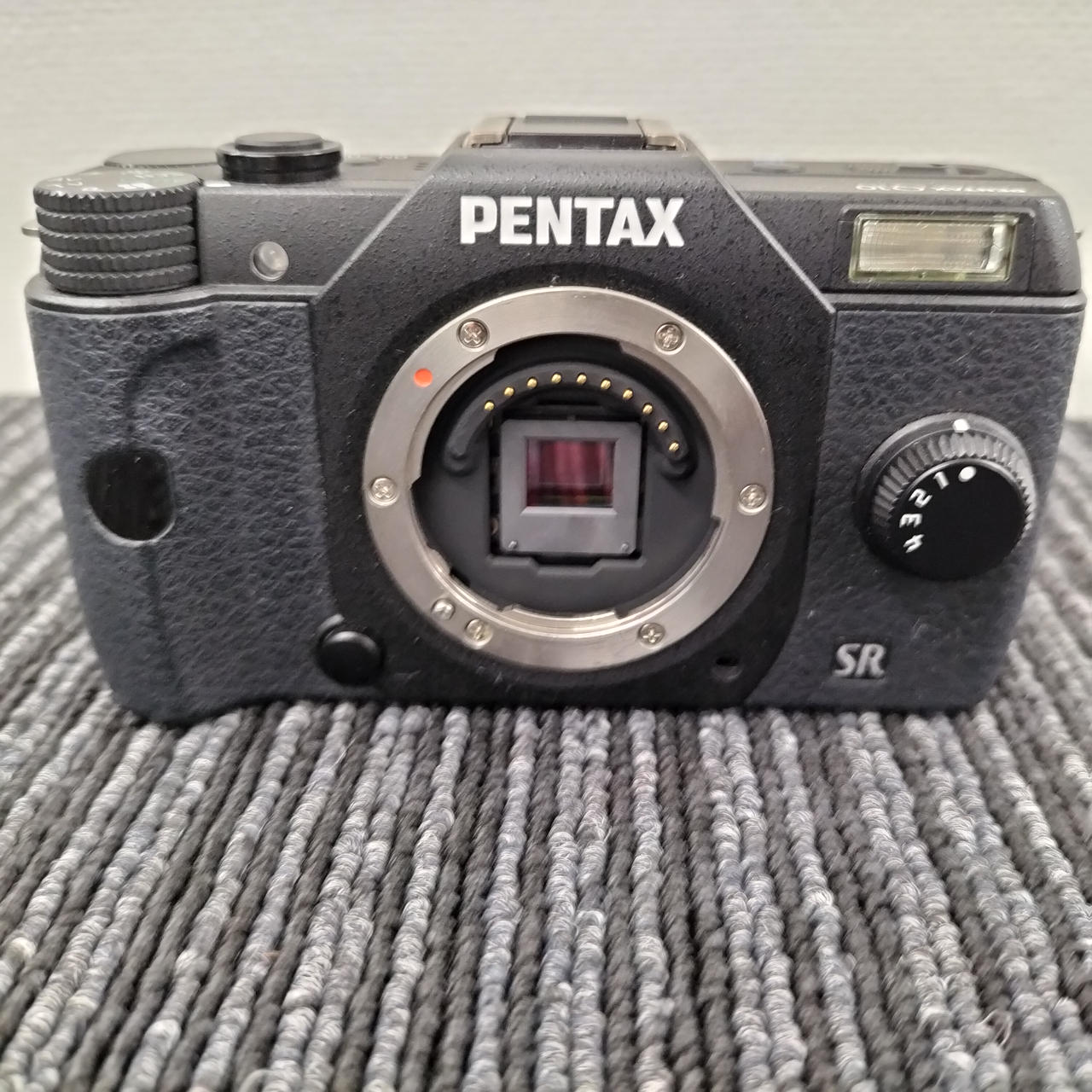 PENTAX Q10 デジタルカメラ ジャンク 望遠レンズ付き ペンタックス / アサヒコウガクコウギョウ(PENTAX)|【レンズ付き