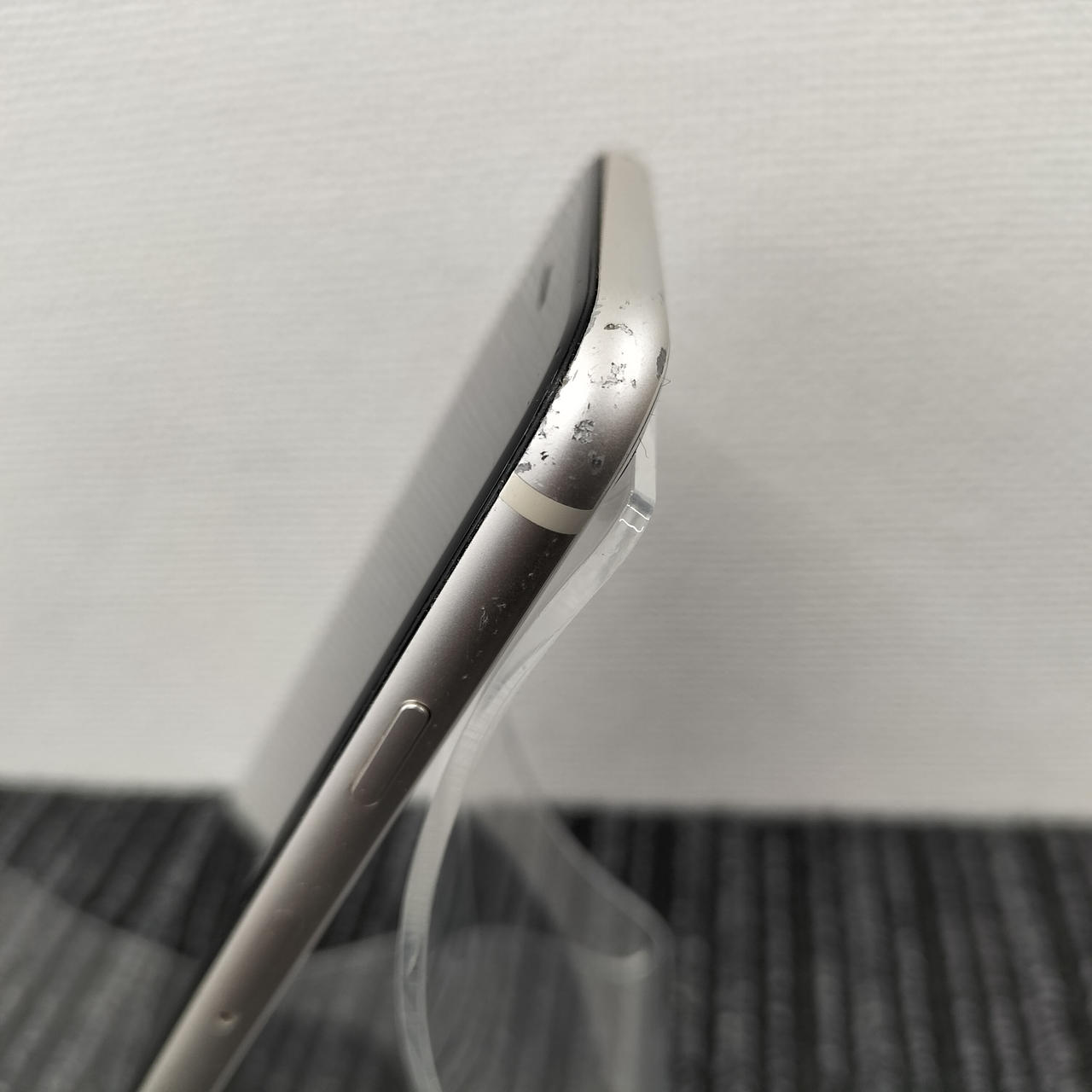 iPhone SE3 64GB 訳アリ美品 液晶端小傷 FB0710004 iPhone SE3 64GB 訳アリ美品 液晶端小傷 FB0710004 iPhone SE（2020