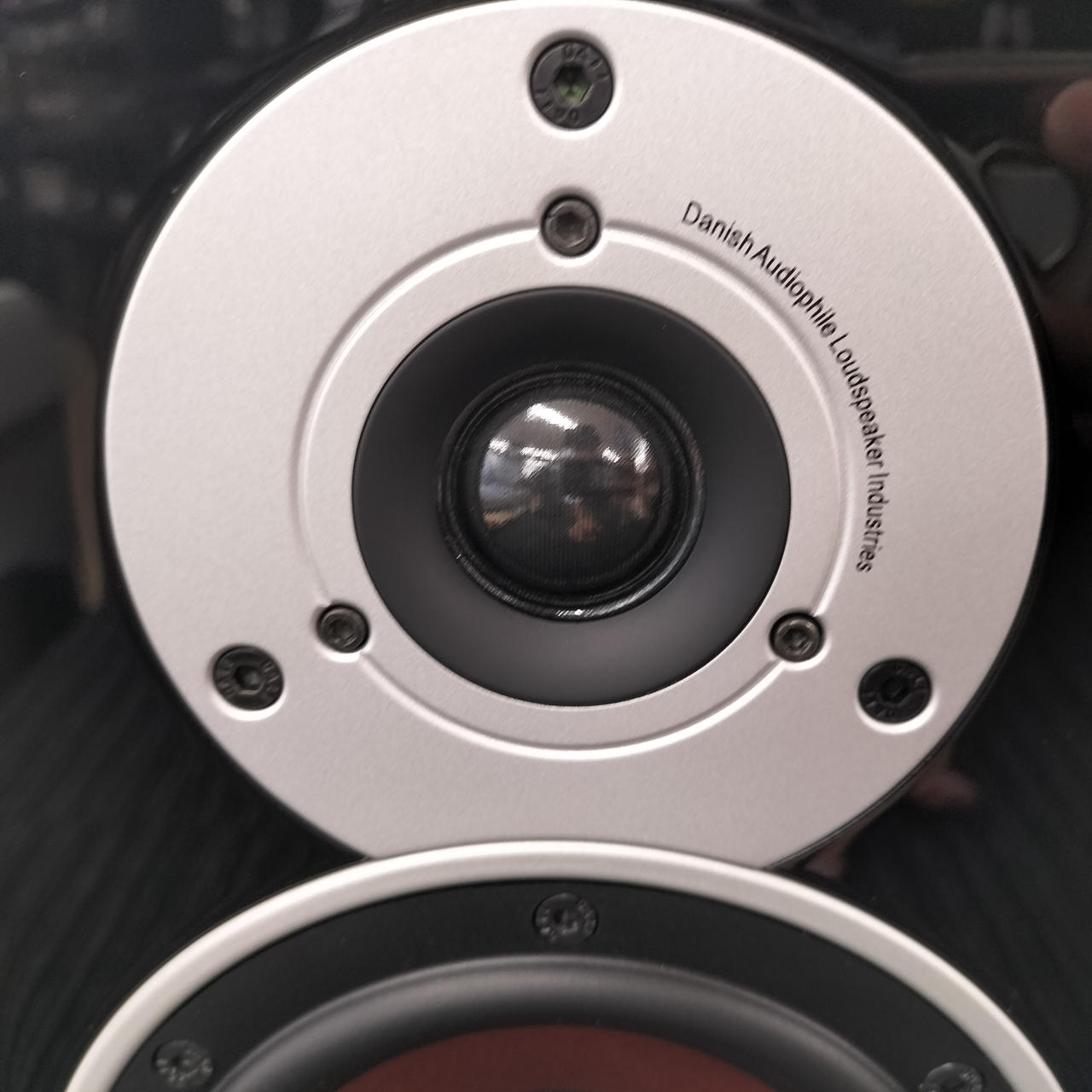 Dali zensor 1 箱付き　超美品　全ユニット正常　傷なし Amazon.co.jp: DALI スピーカー ZENSOR1 WLTD [ホワイト ペア