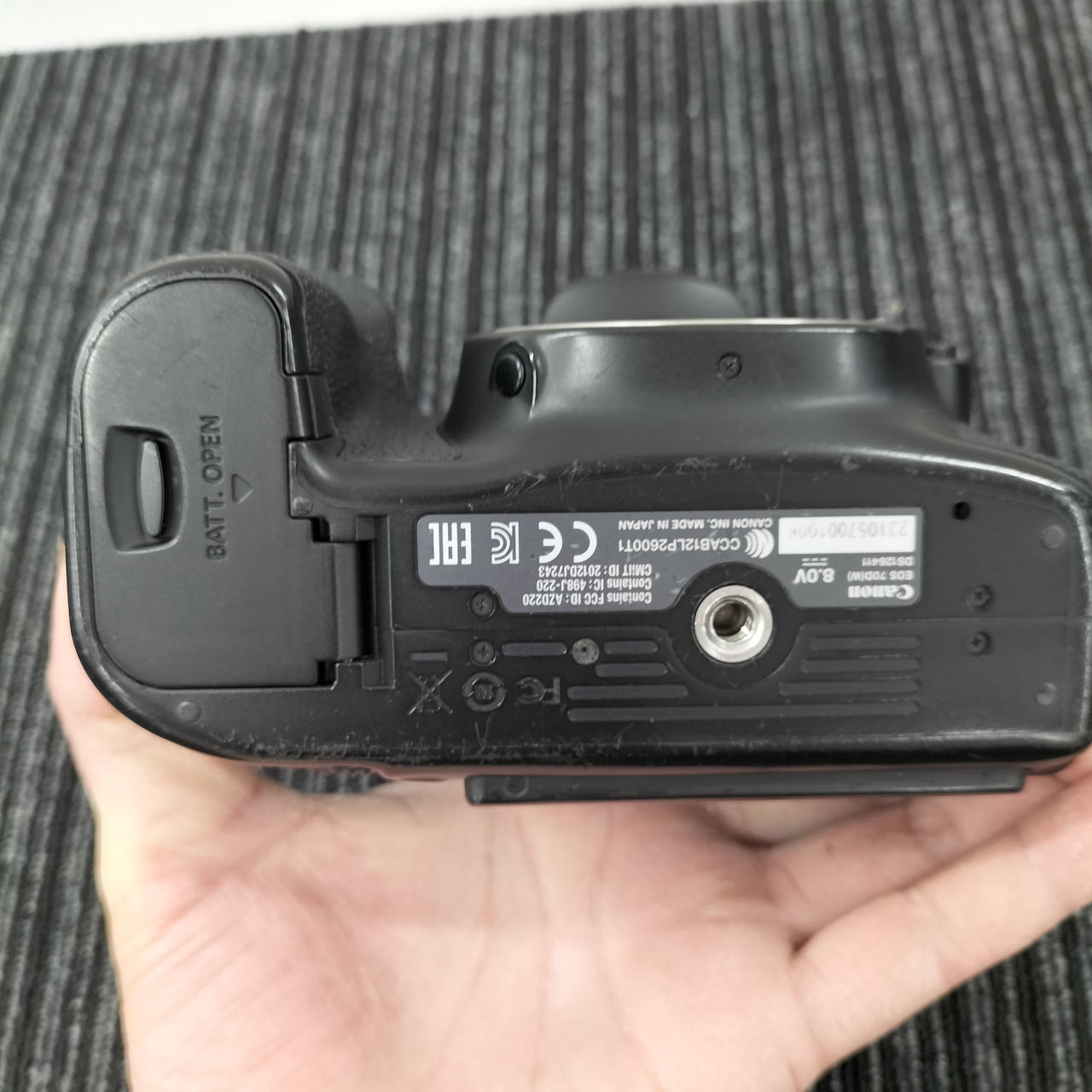 CANON|【ボディのみ】EOS 70D|【ハードオフ公式通販】オフモール