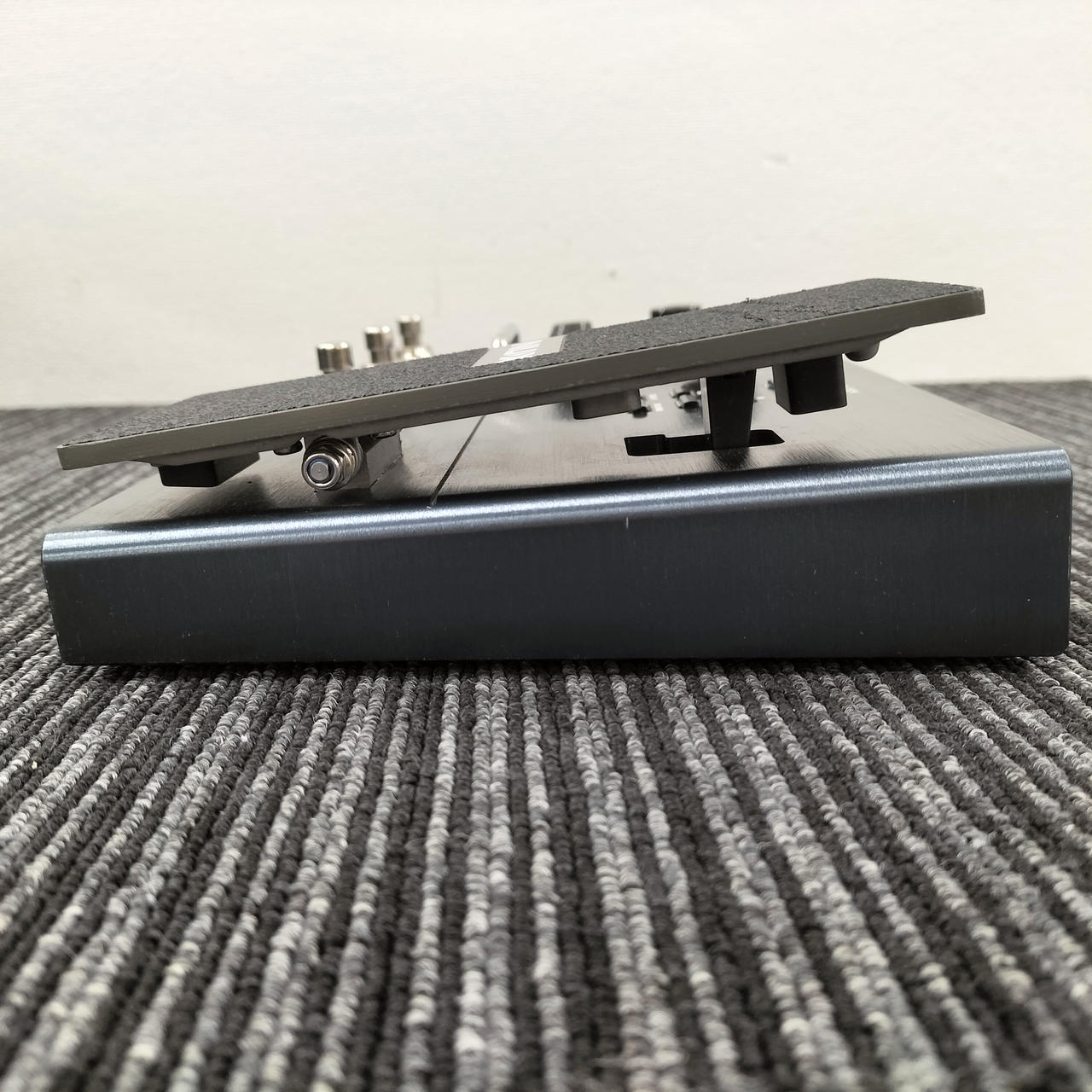 NUX|【フットスイッチ欠品】MG-30|【ハードオフ公式通販】オフモール