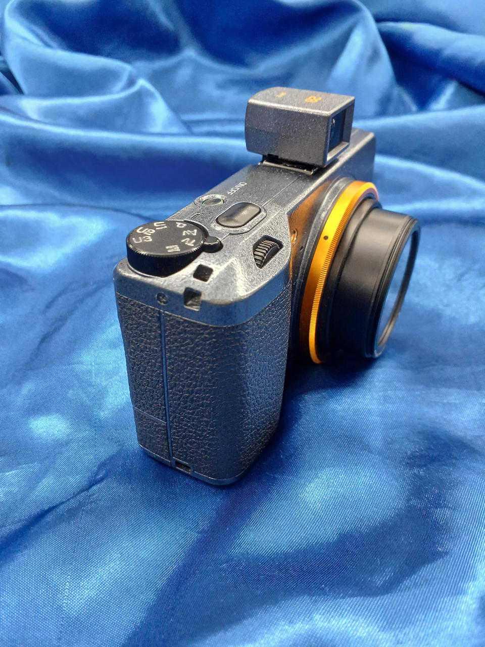 リコーCR5 RICOH デジタルカメラ　コンデジ　デジカメ WEBカメラになる、明るいマクロ撮影もできる！ タフなだけじゃ