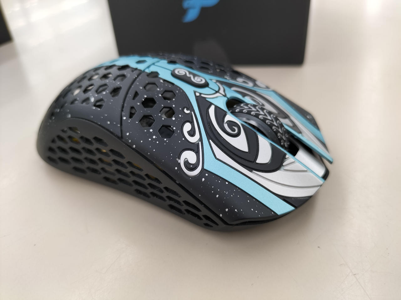 【美品】FinalMouse Classic Ergo ゲーミングマウス Finalmouse Classic Ergo 2 Review (Large, 85g, 3360 Optical