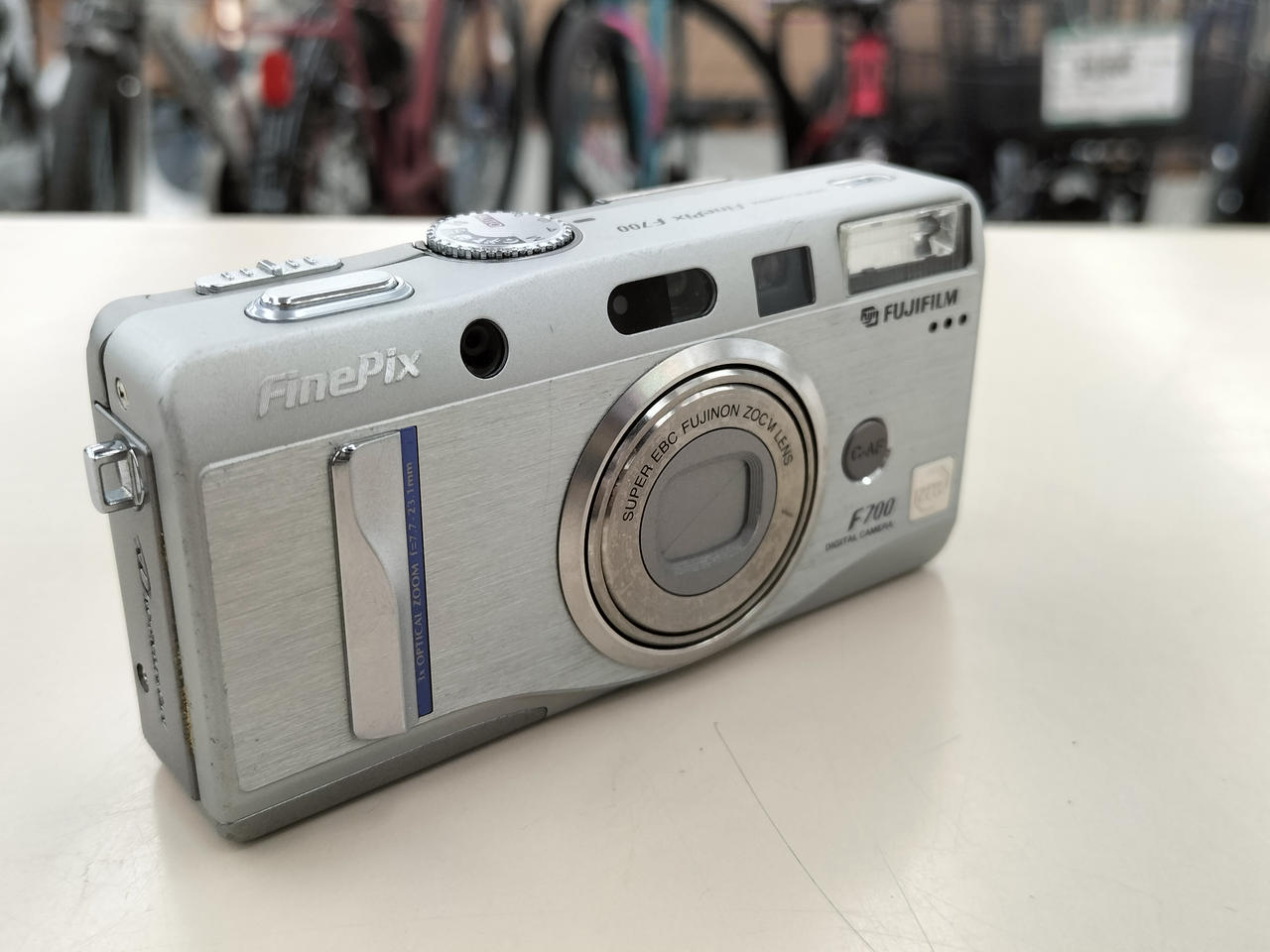 FUJIFILM FinePix F700 動作確認済　コンパクトデジタルカメラ FUJI FILM 『FinePix 700』オールドコンデジ｜Yahoo!フリマ（旧PayPay