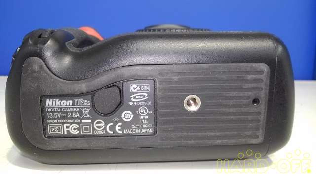 Nikon D2Xs（ジャンク品、撮影は可能）