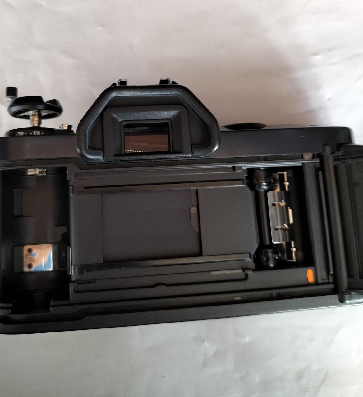 Canon T50 フィルムカメラセット 動作確認済】キヤノンT50 （4点セット） 一眼レフフィルムカメラ