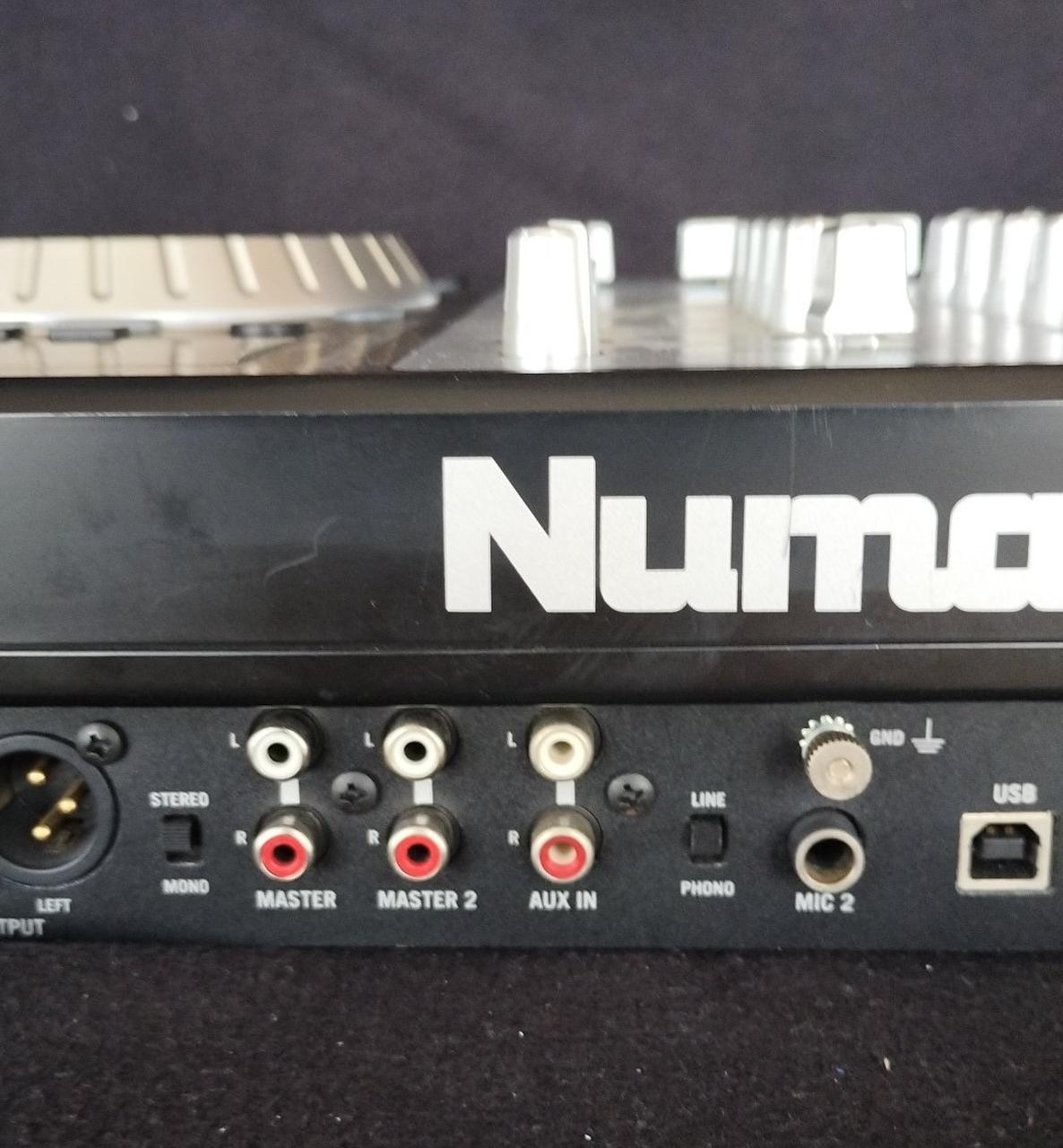 NUMARK CDX 開封のみで新品未使用品！！ NUMARK CDX 開封のみで新品未使用品！！ NUMARK CDX 開封のみで