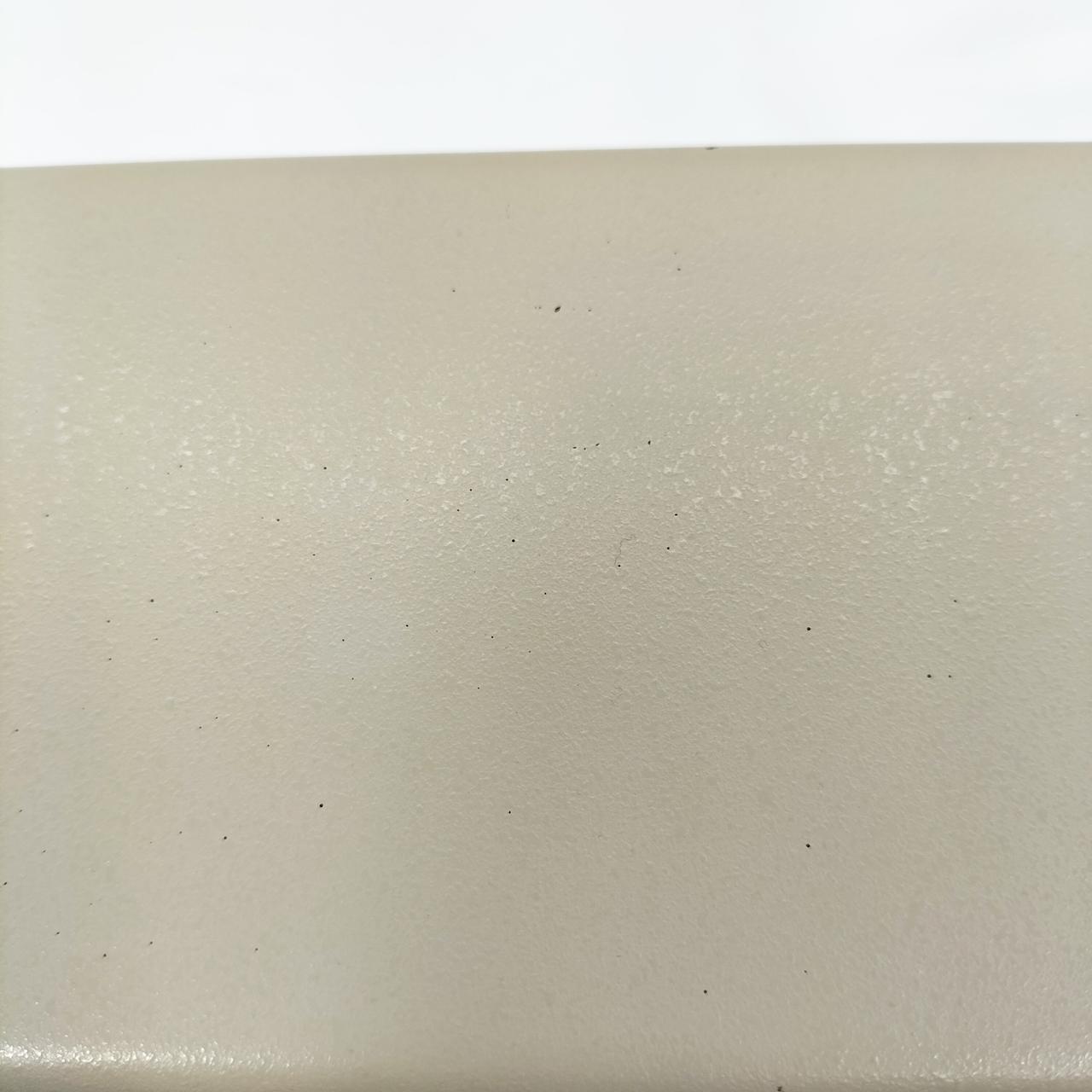 傷があります。