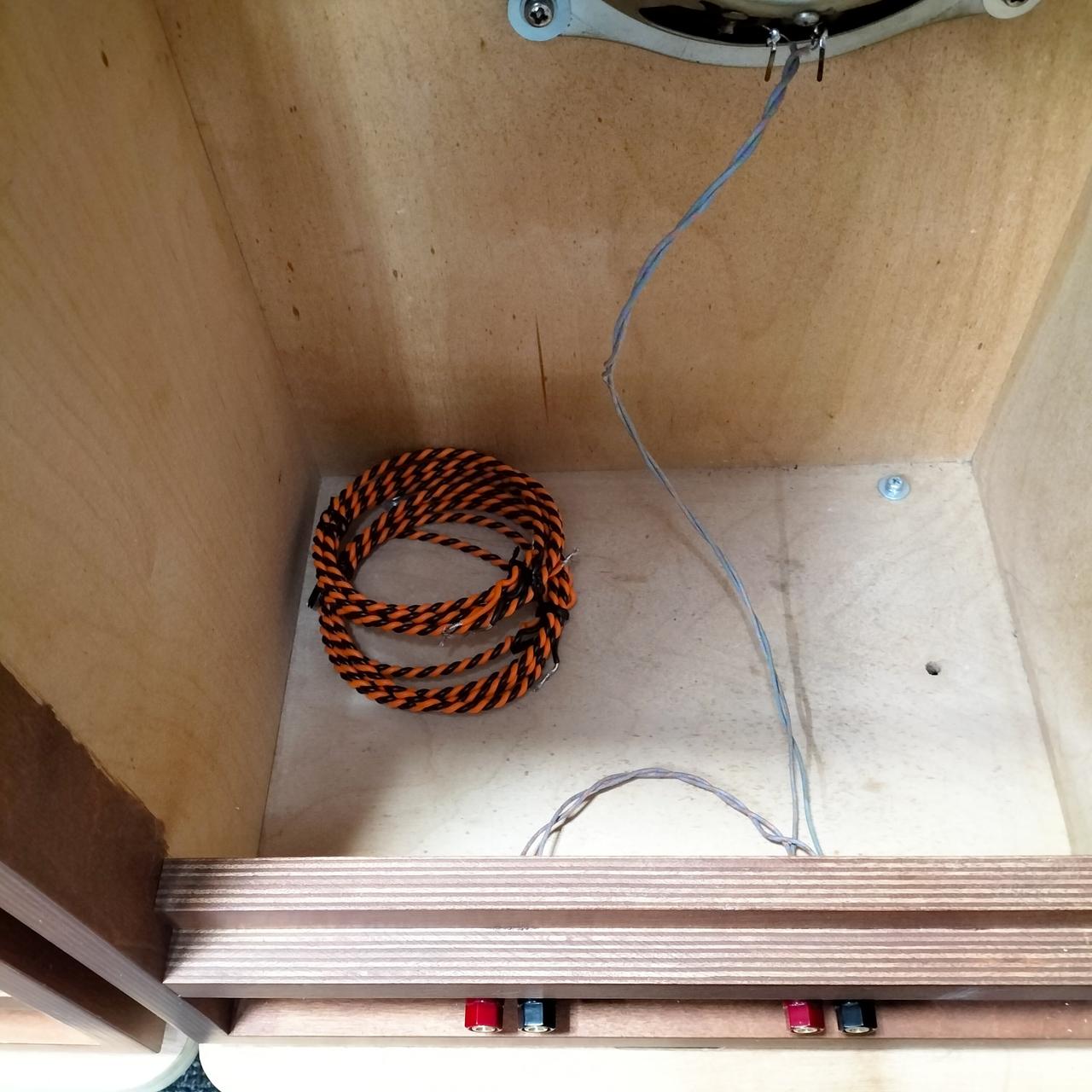 ベルデンのツィーターケーブル