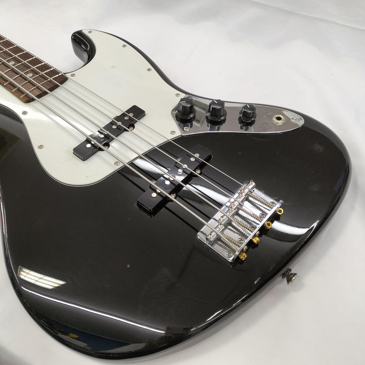 【美品】Fender squier Affinity JBASS ジャズベース Squier by Fender Affinity Series Active Jazz Bass Olympic
