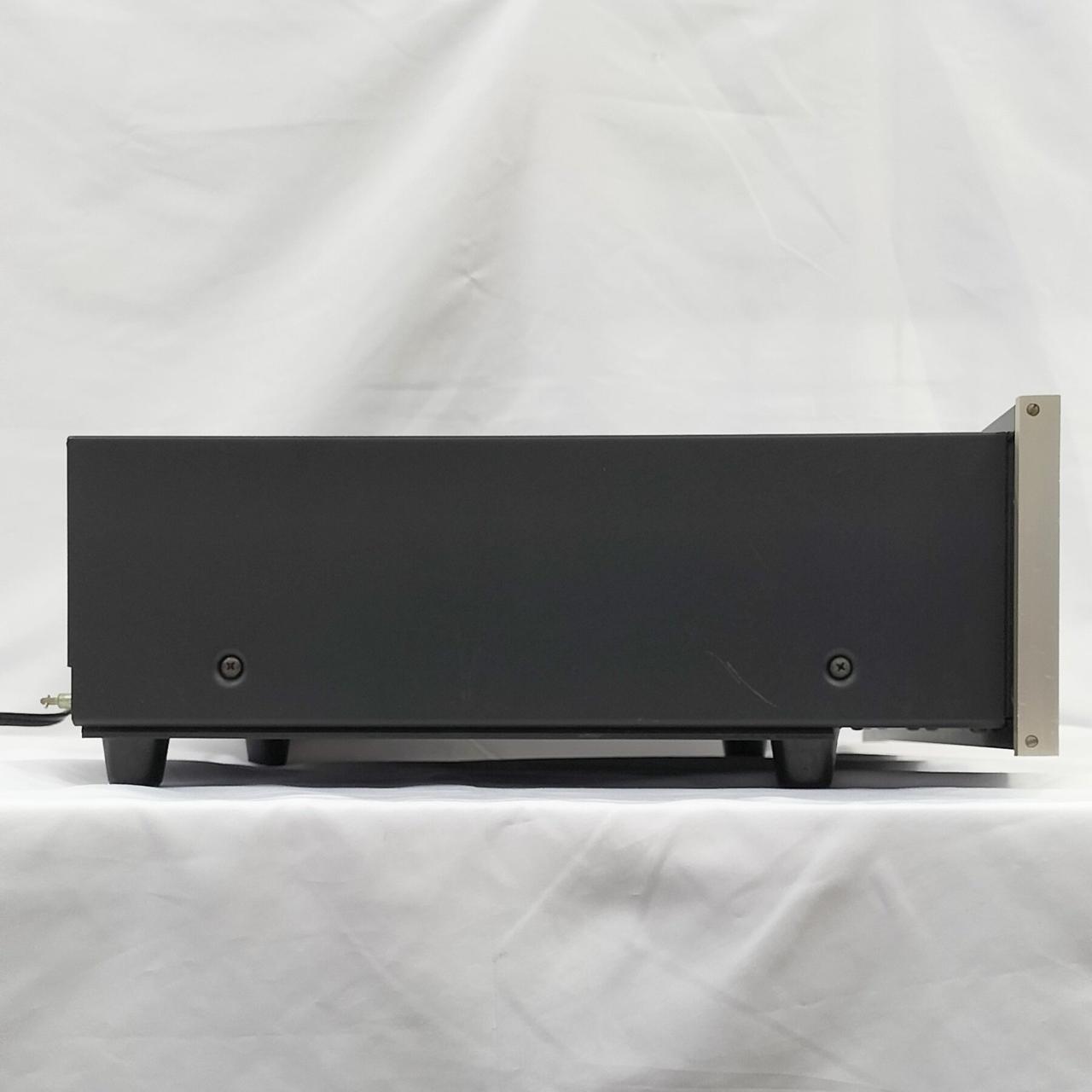 McIntosh MCC82 パワーアンプ　マッキントッシュ　2ch 000000013007_2EdMRyO.jpg
