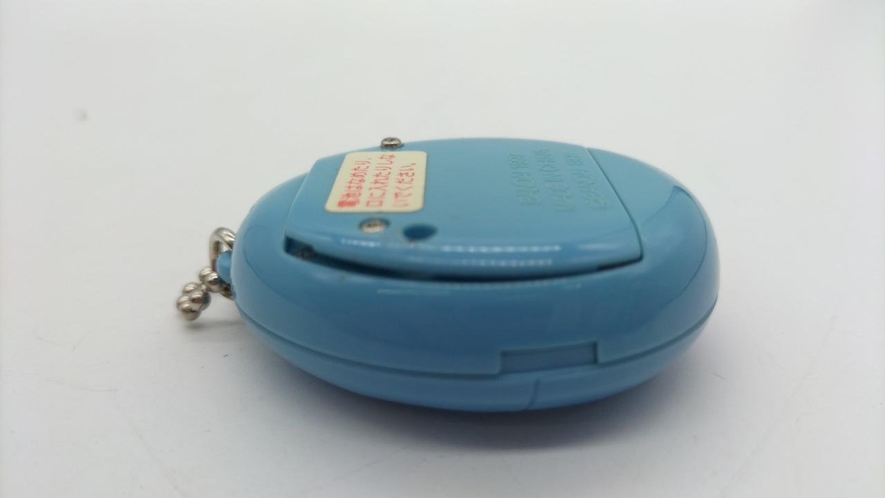 海で発見‼︎ たまごっち　バンダイ　BANDAI 水色　レアレトロ玩具 BANDAI|海で発見!!たまごっち (水色:ツートン)|HARDOFFオフ