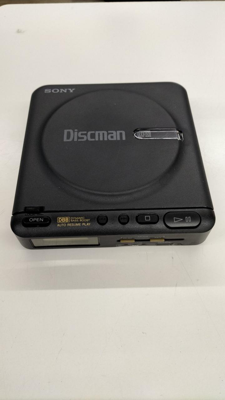 SONY DISCMAN D-350 （動作しますがジャンク扱い） SONY DISCMAN D-350 （動作しますがジャンク扱い） $_12.JPG