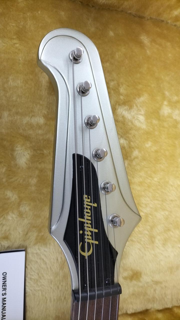 美品 Epiphone Flamekat エレキギター ケース付 希少 美品 Epiphone Flamekat エレキギター ケース付 希少